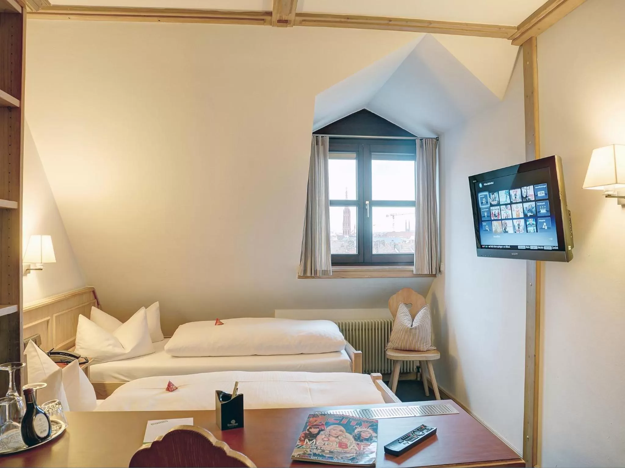 Photo of the whole room, Bed in Hotel Grüner Baum