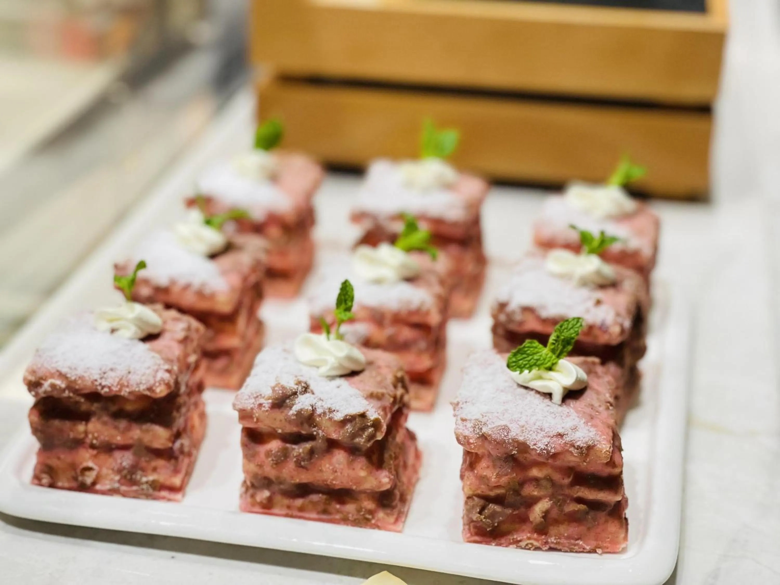 Restaurant/places to eat in Crowne Plaza Kunshan by IHG