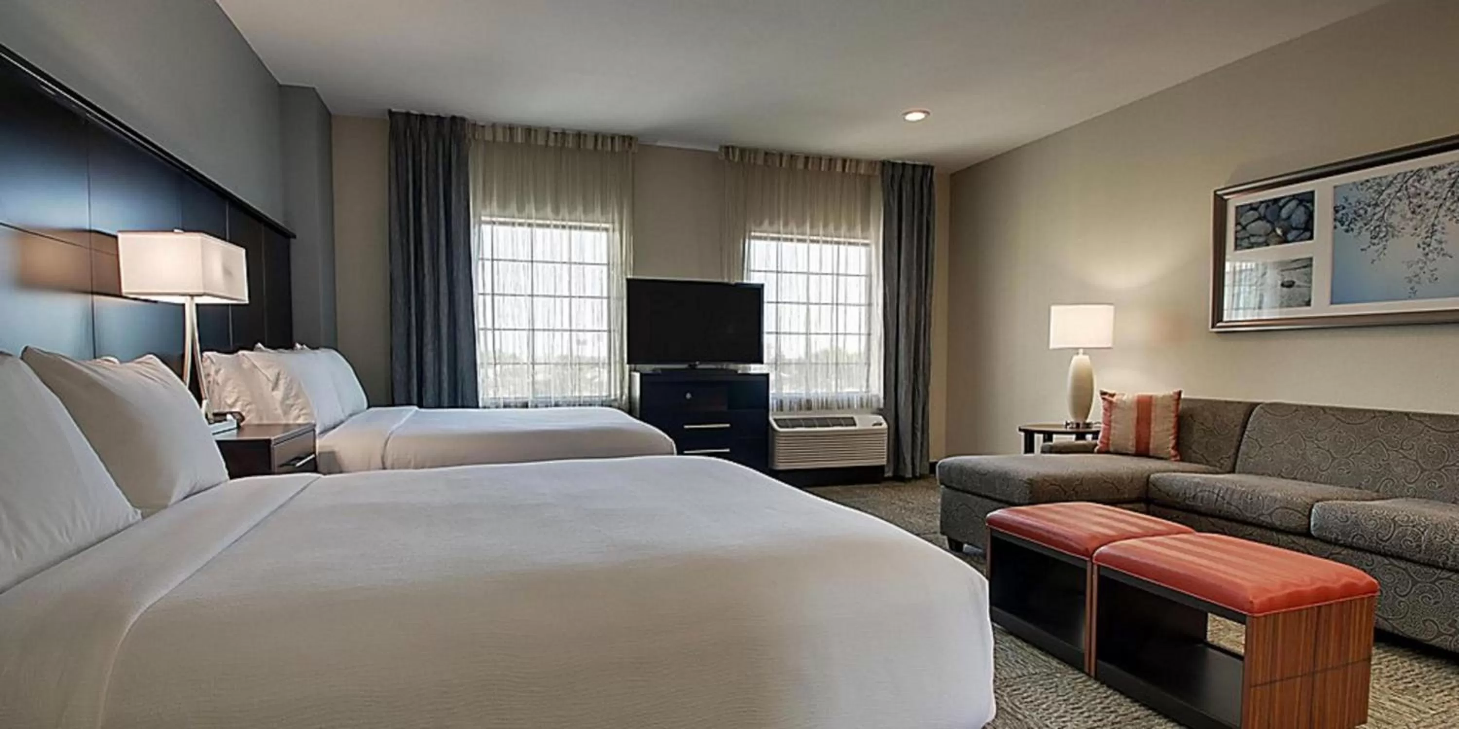 Queen Studio Suite with Two Queen Beds - Mobility Access Roll in Shower/Non-Smoking in Staybridge Suites - Columbus - Worthington, an IHG Hotel