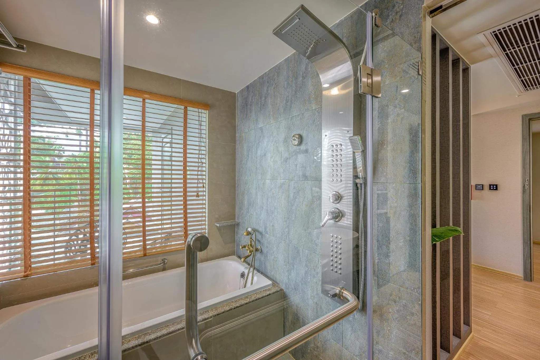 Shower in Zenseana Resort & Spa - Patong, Phuket