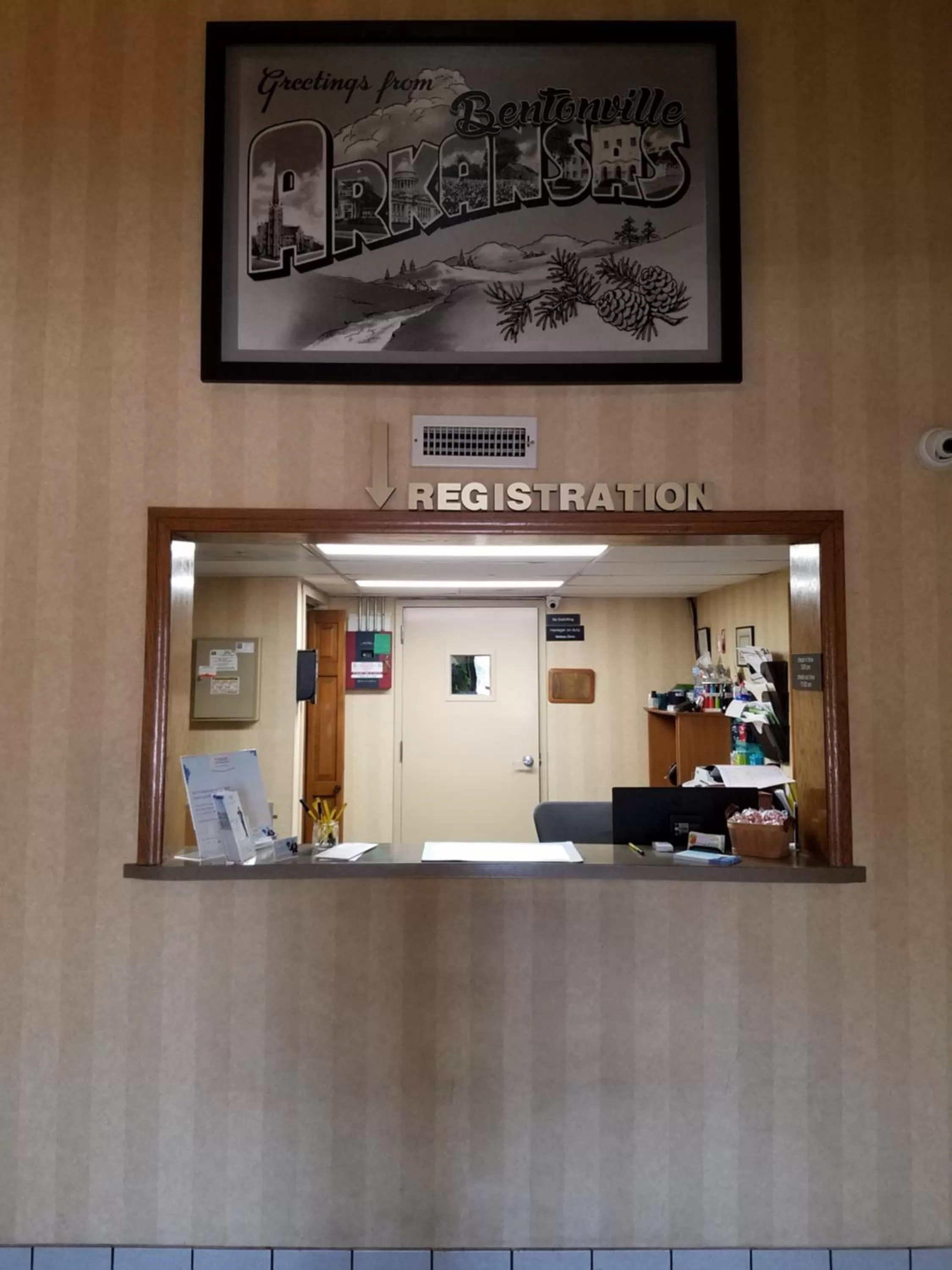 Lobby or reception in Super 8 by Wyndham Bentonville