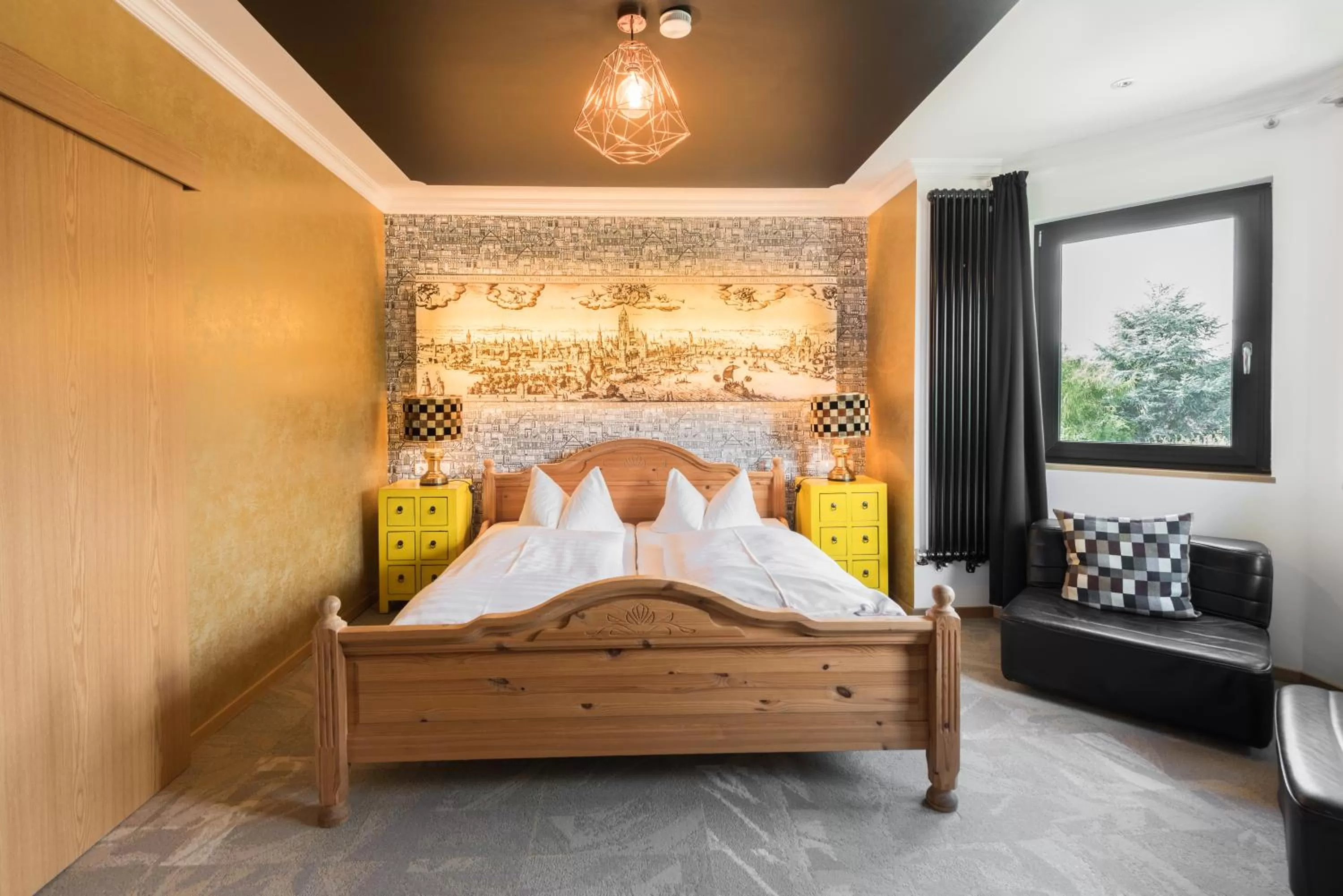 Bed in Engel Hotel Grill Bar