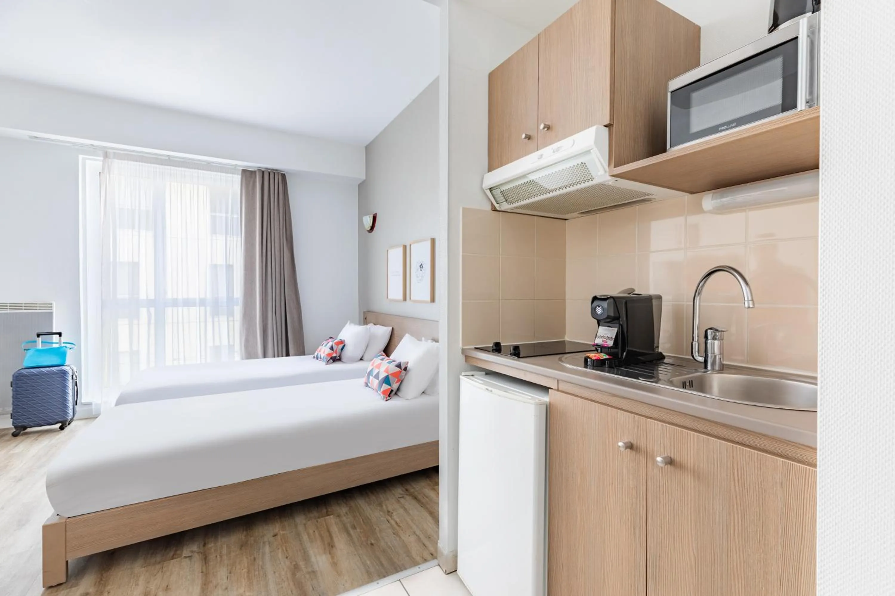 Bed in Appart'City Confort Le Mans Centre