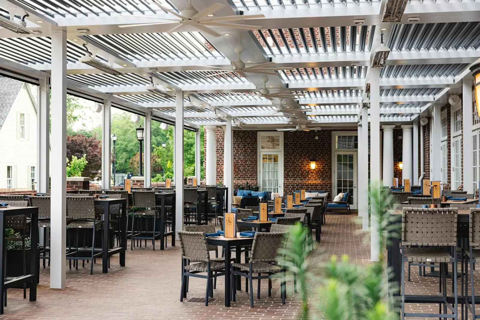 Restaurant/places to eat in The Mayton