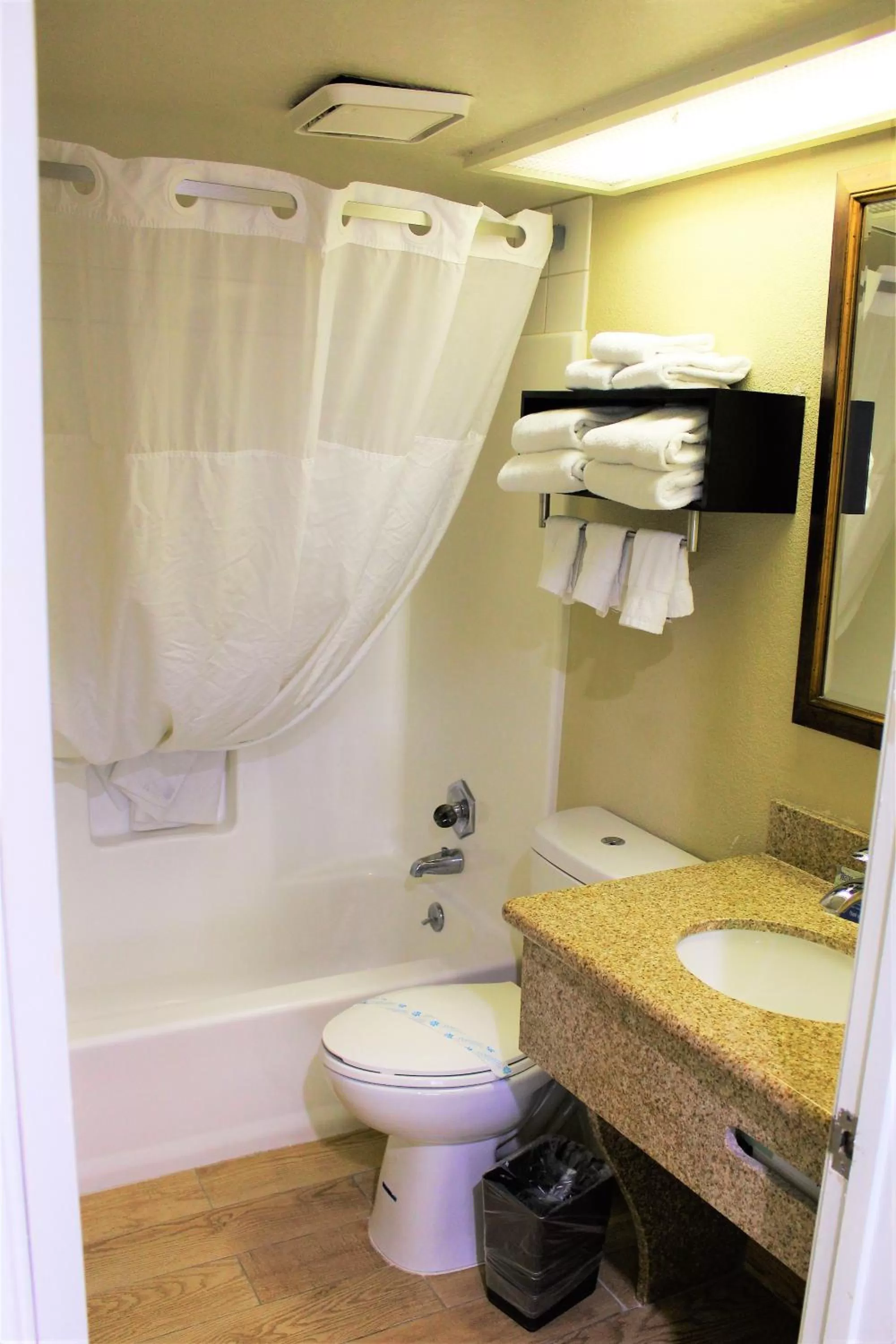 Shower in Howard Johnson by Wyndham Santa Cruz