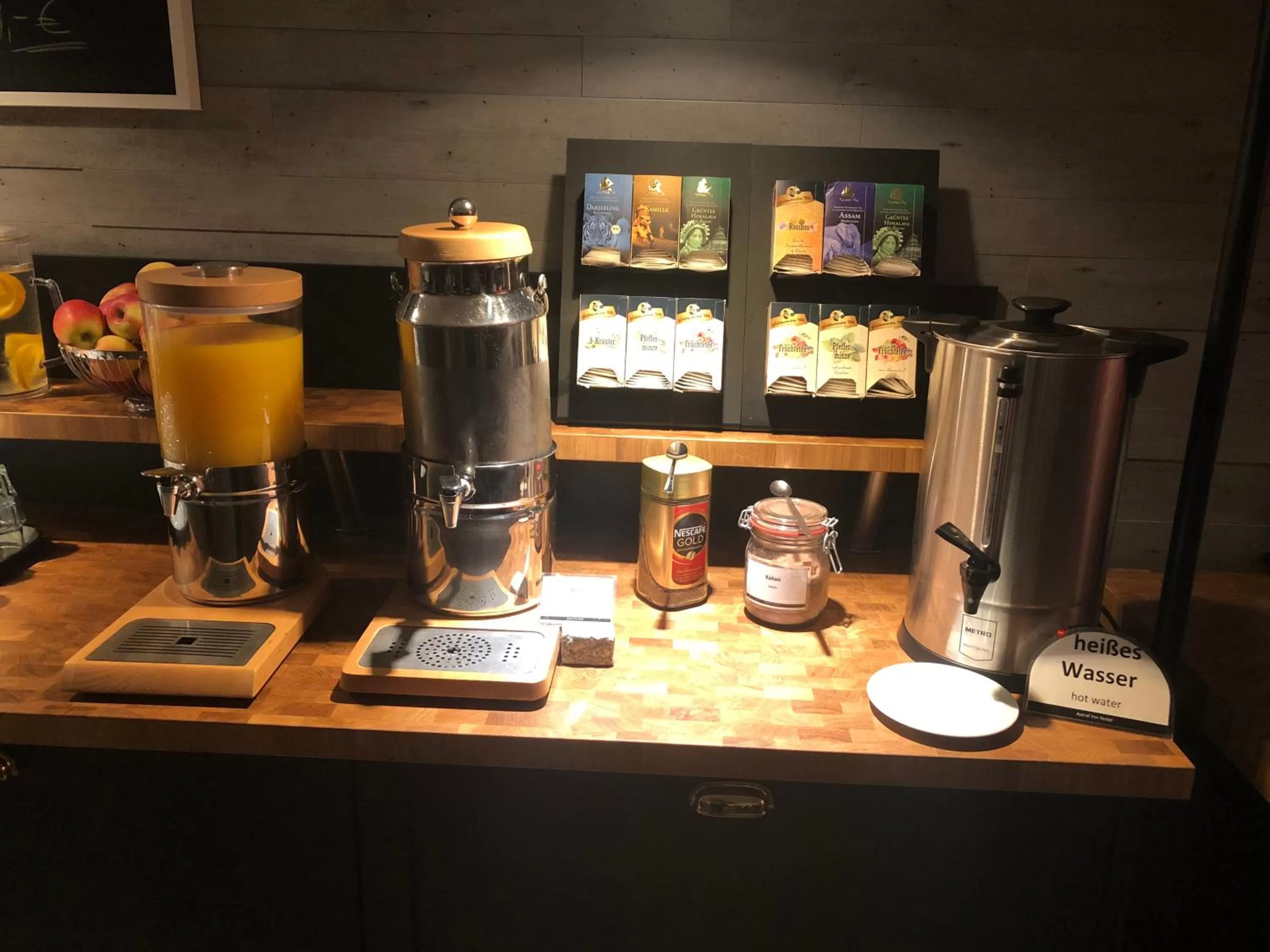 Breakfast in astral'Inn Leipzig Hotel & Restaurant