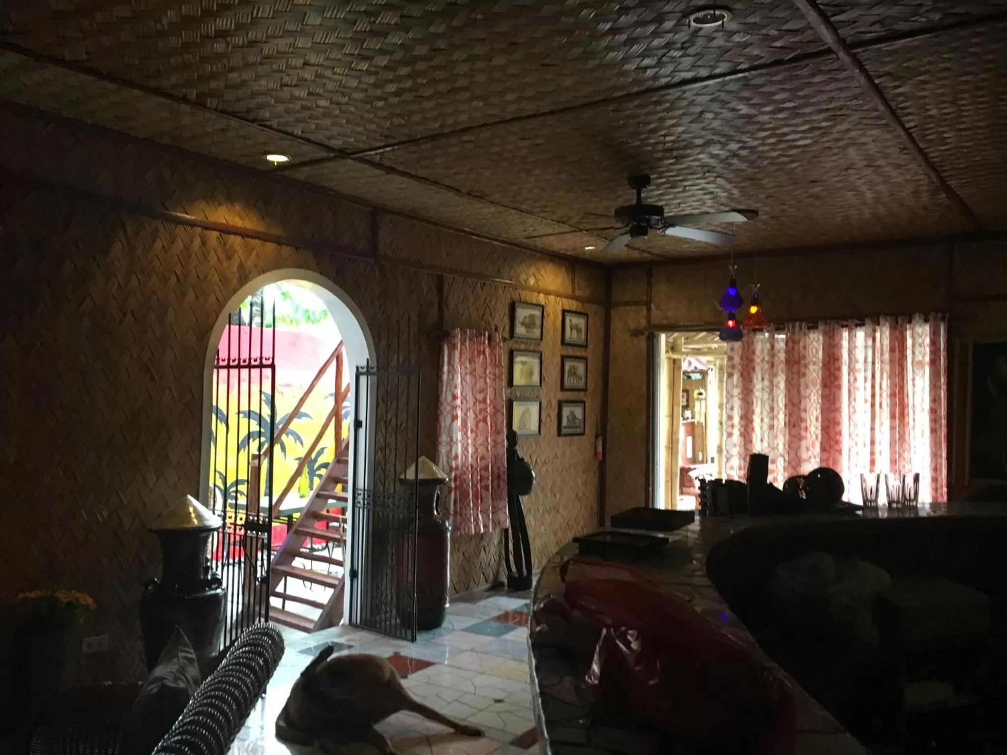 Restaurant/places to eat in Lala Panzi Bed and Breakfast