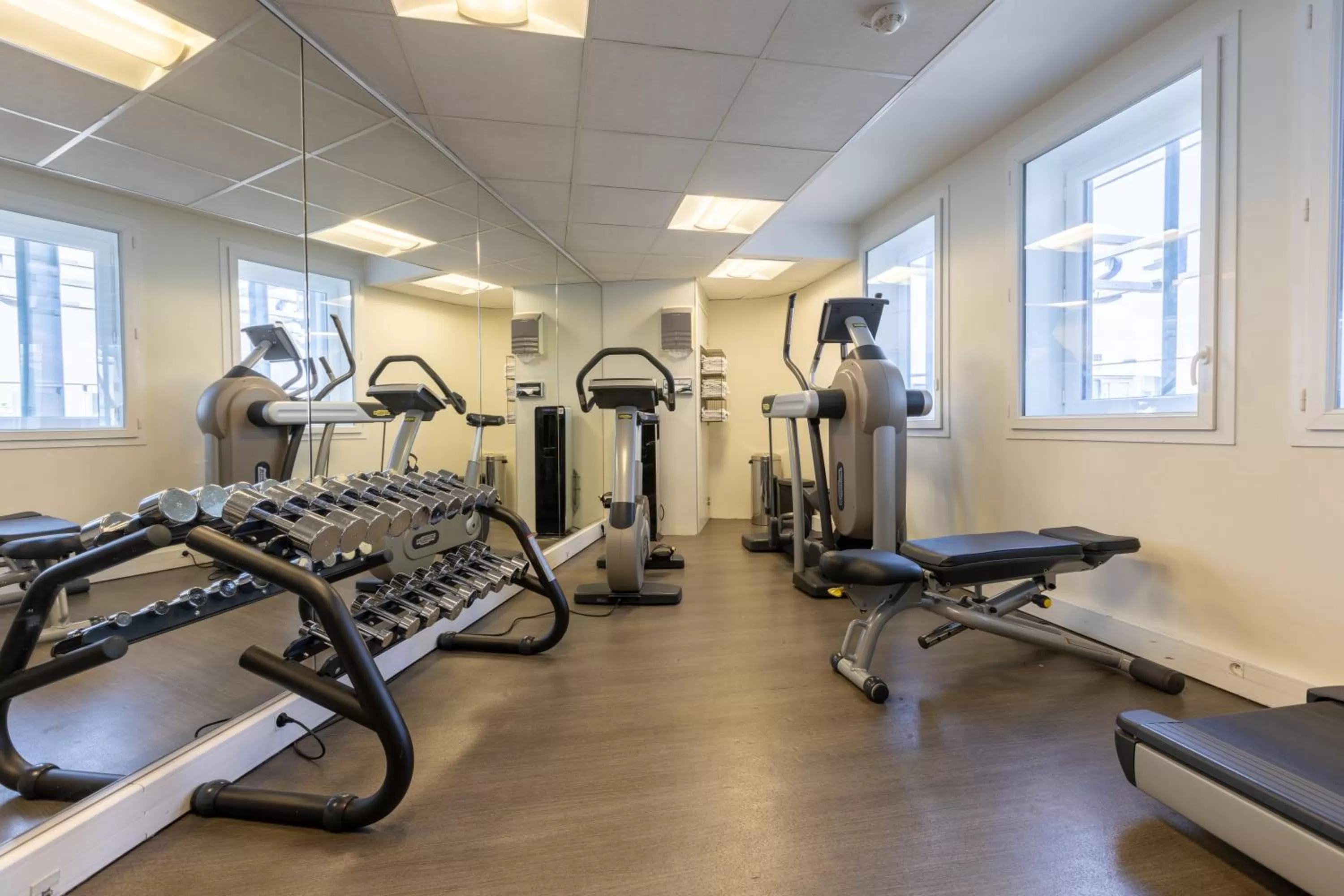 Fitness centre/facilities in Novotel Suites Paris Expo Porte de Versailles