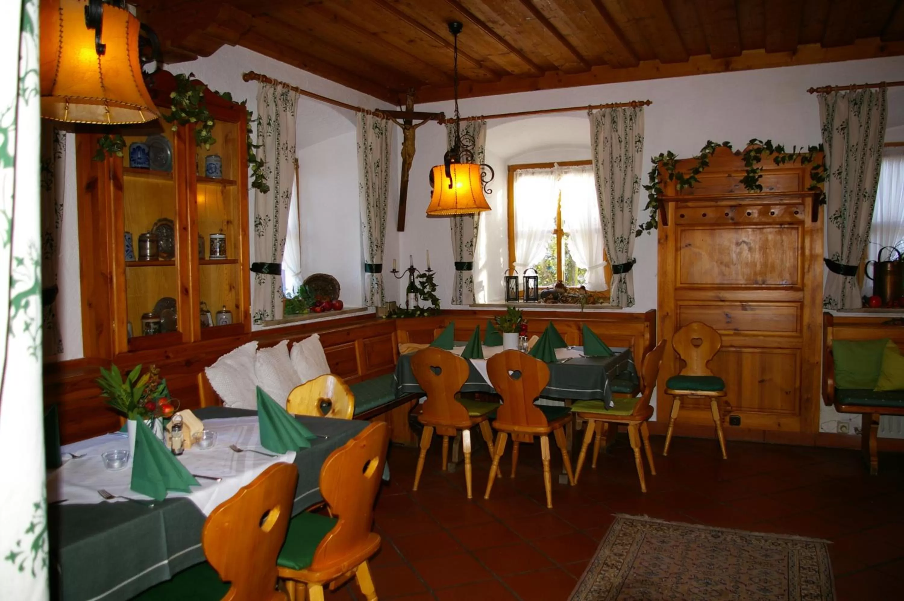 Restaurant/places to eat in Landgasthof Goldener Pflug