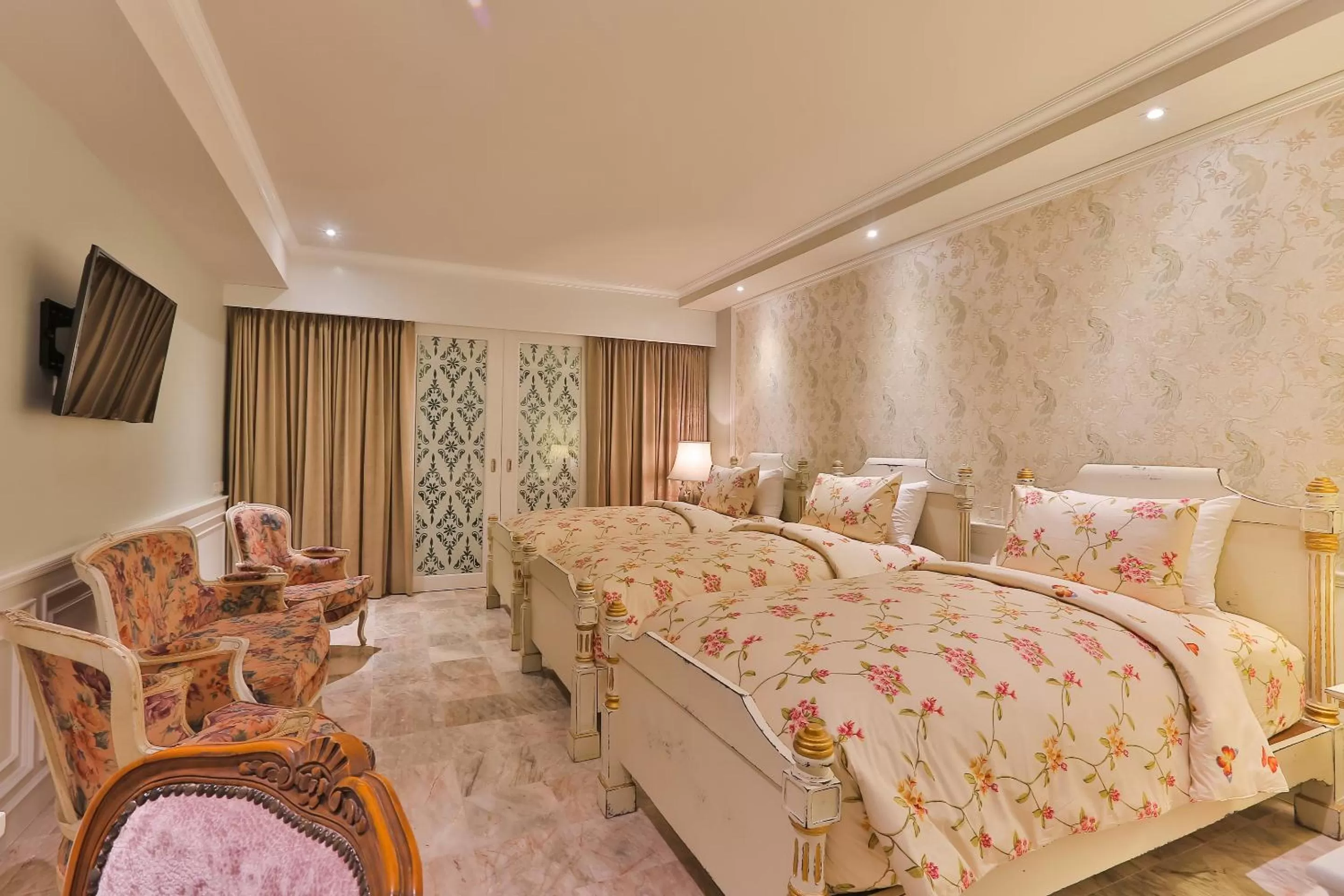 Bed in At Pingnakorn Riverside