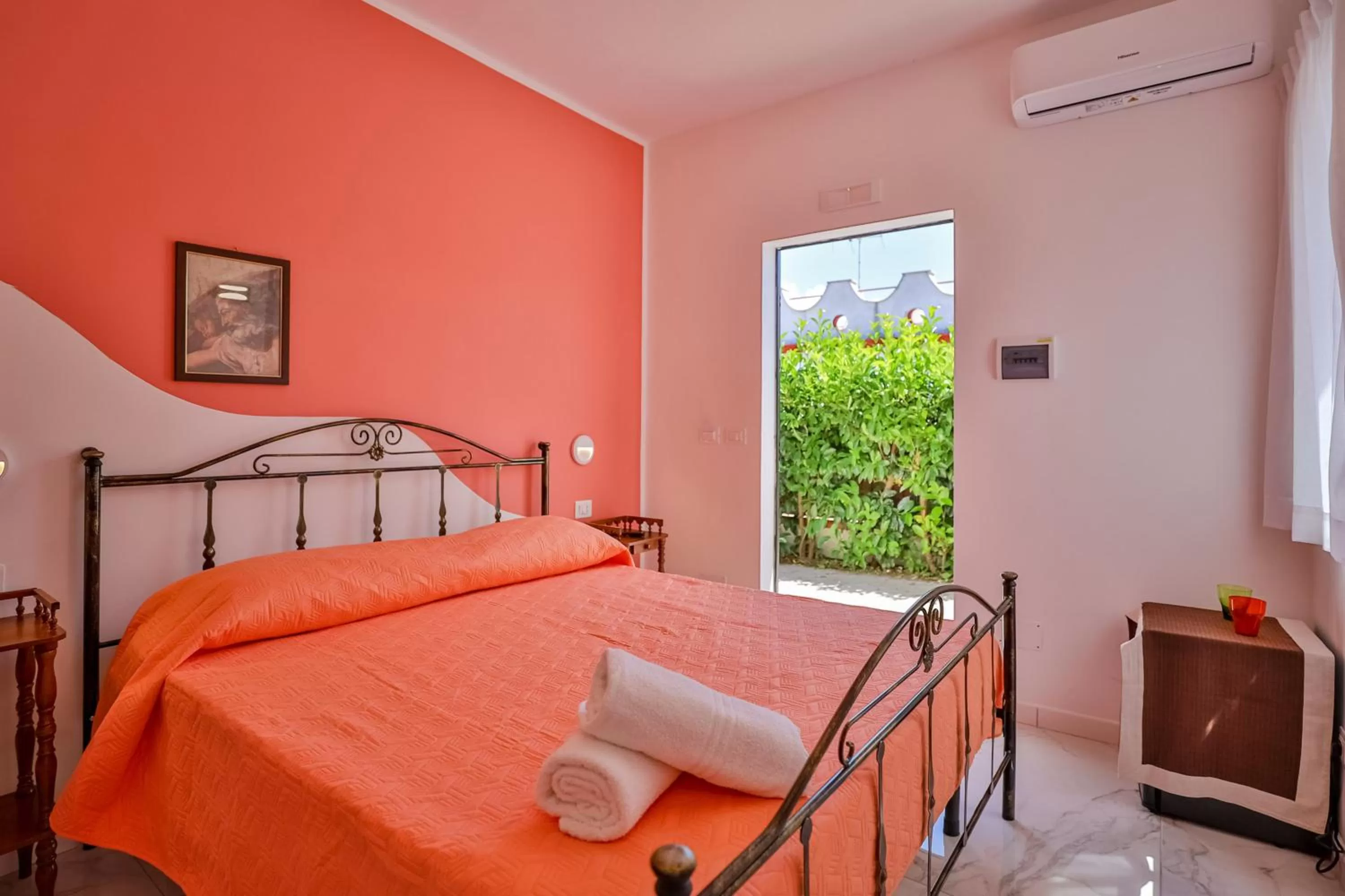 Bedroom, Bed in Il Pineto Paestum Food & Rooms