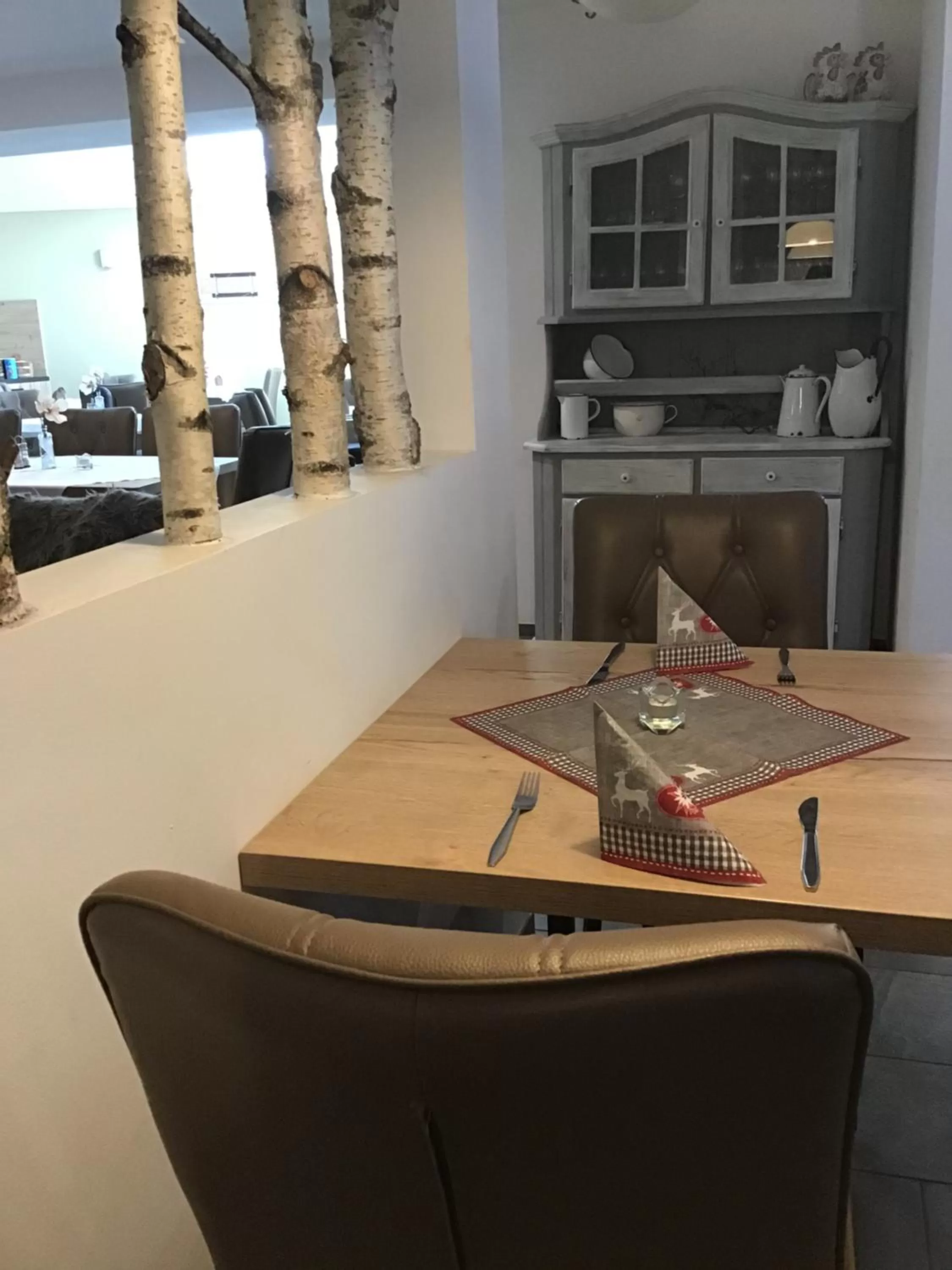 Restaurant/places to eat in Ehringer Hof