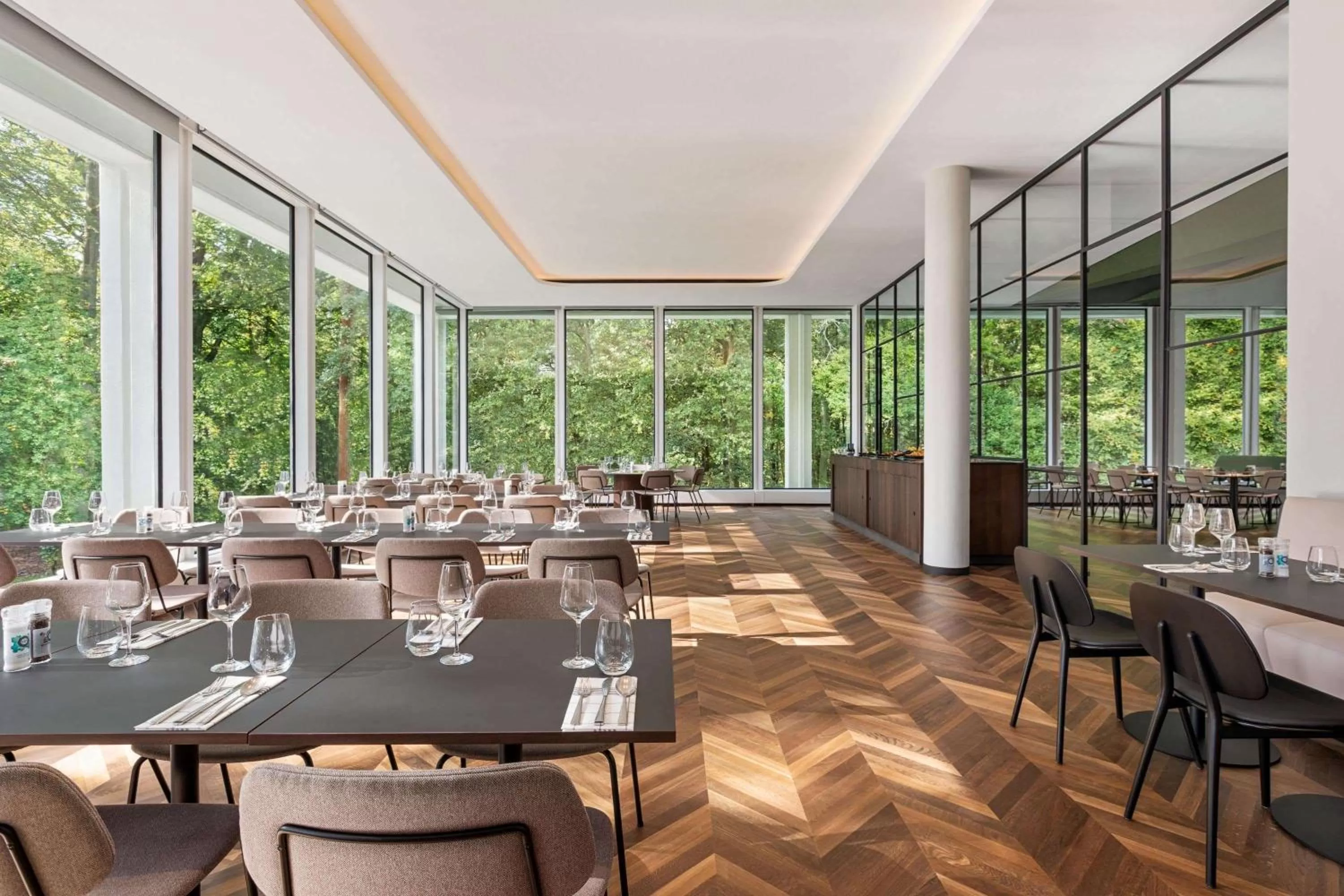 Restaurant/places to eat in Hotel Dolce La Hulpe Brussels