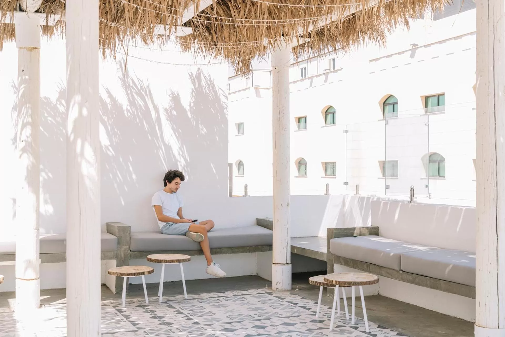 Patio in Nuzl Shada Hotel