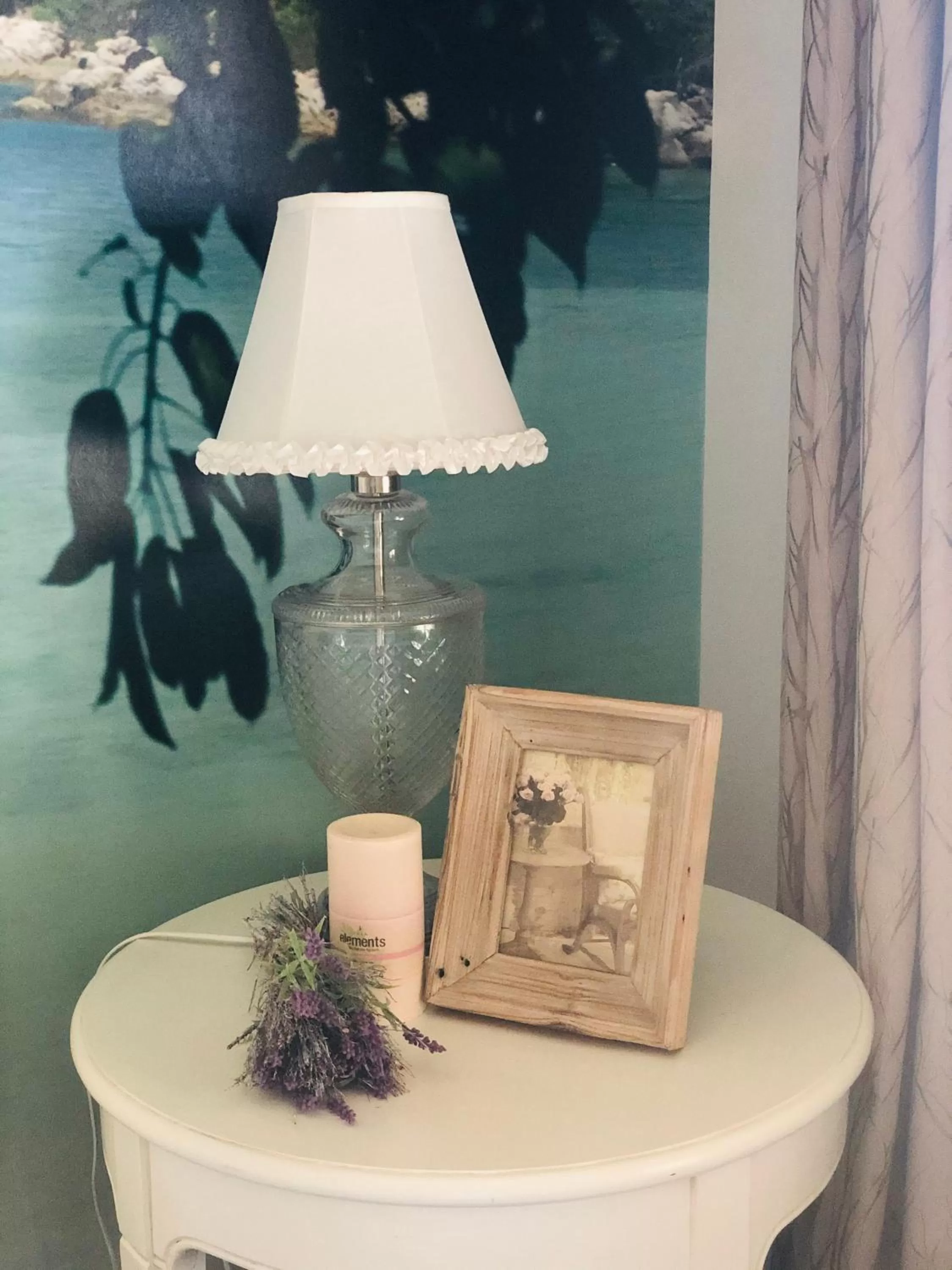 Decorative detail in Lavender Manor BnB