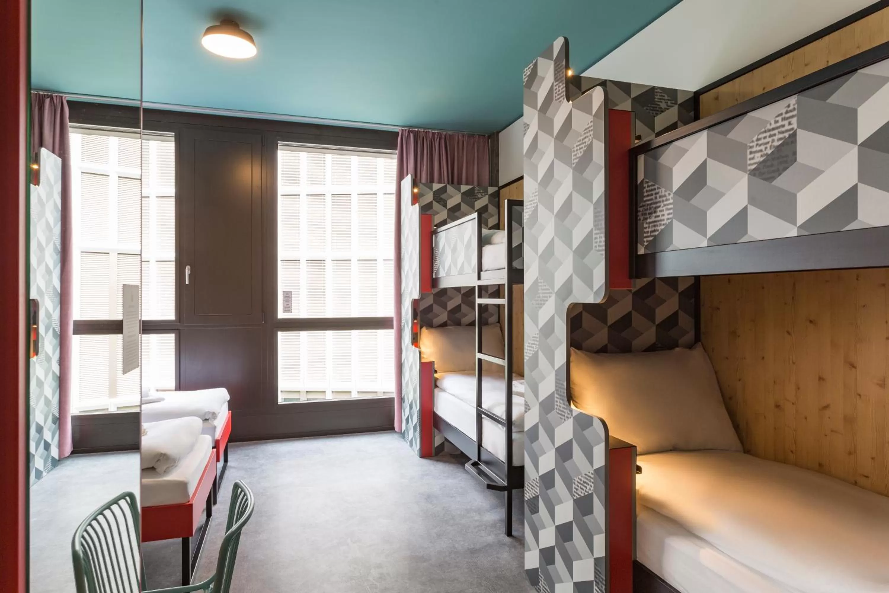 Bedroom, Bed in MEININGER Hotel Zürich Greencity