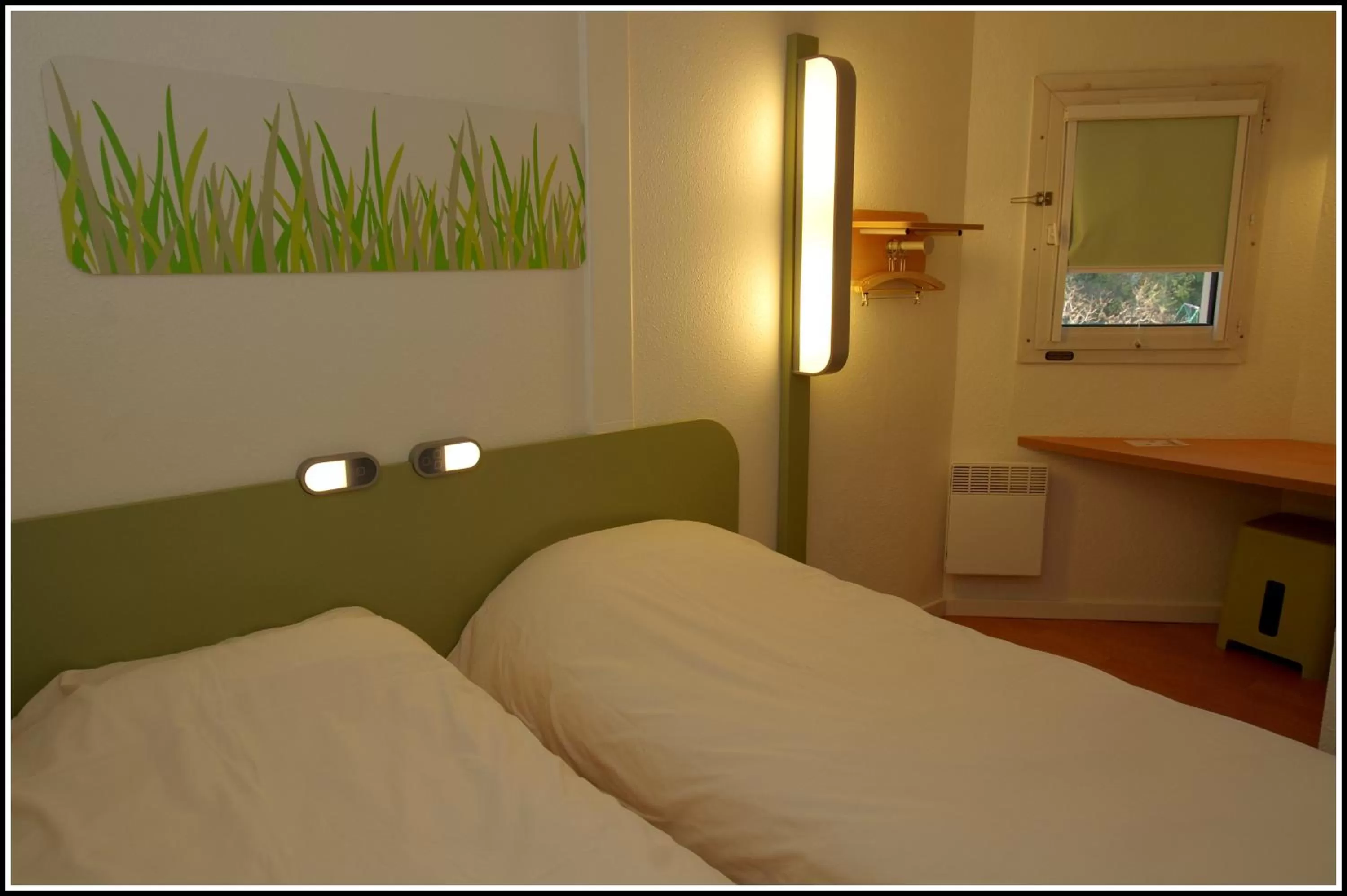 Bed in ibis budget Lyon Sud St Genis Laval