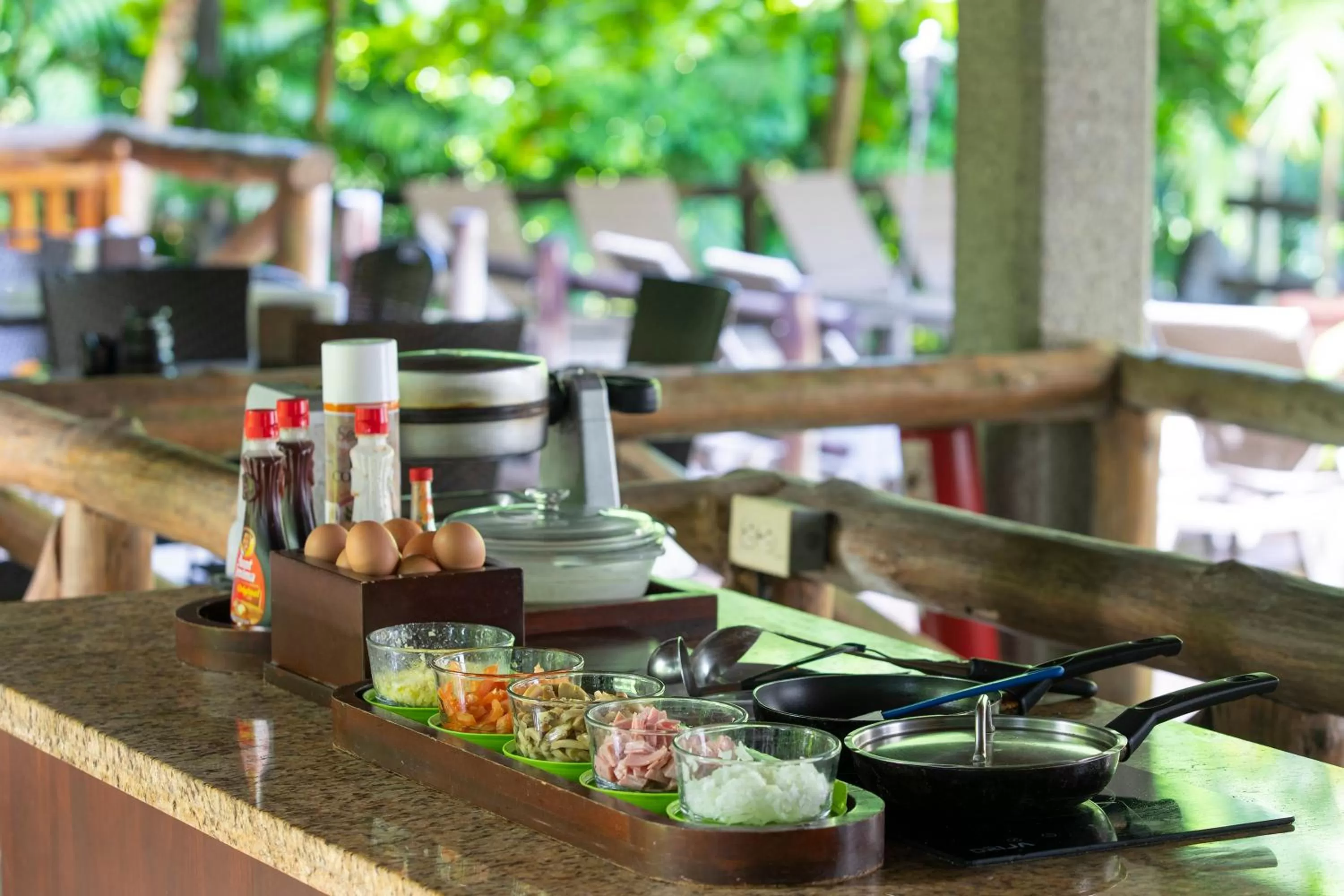 Restaurant/places to eat in Pumilio Mountain & Ocean Hotel