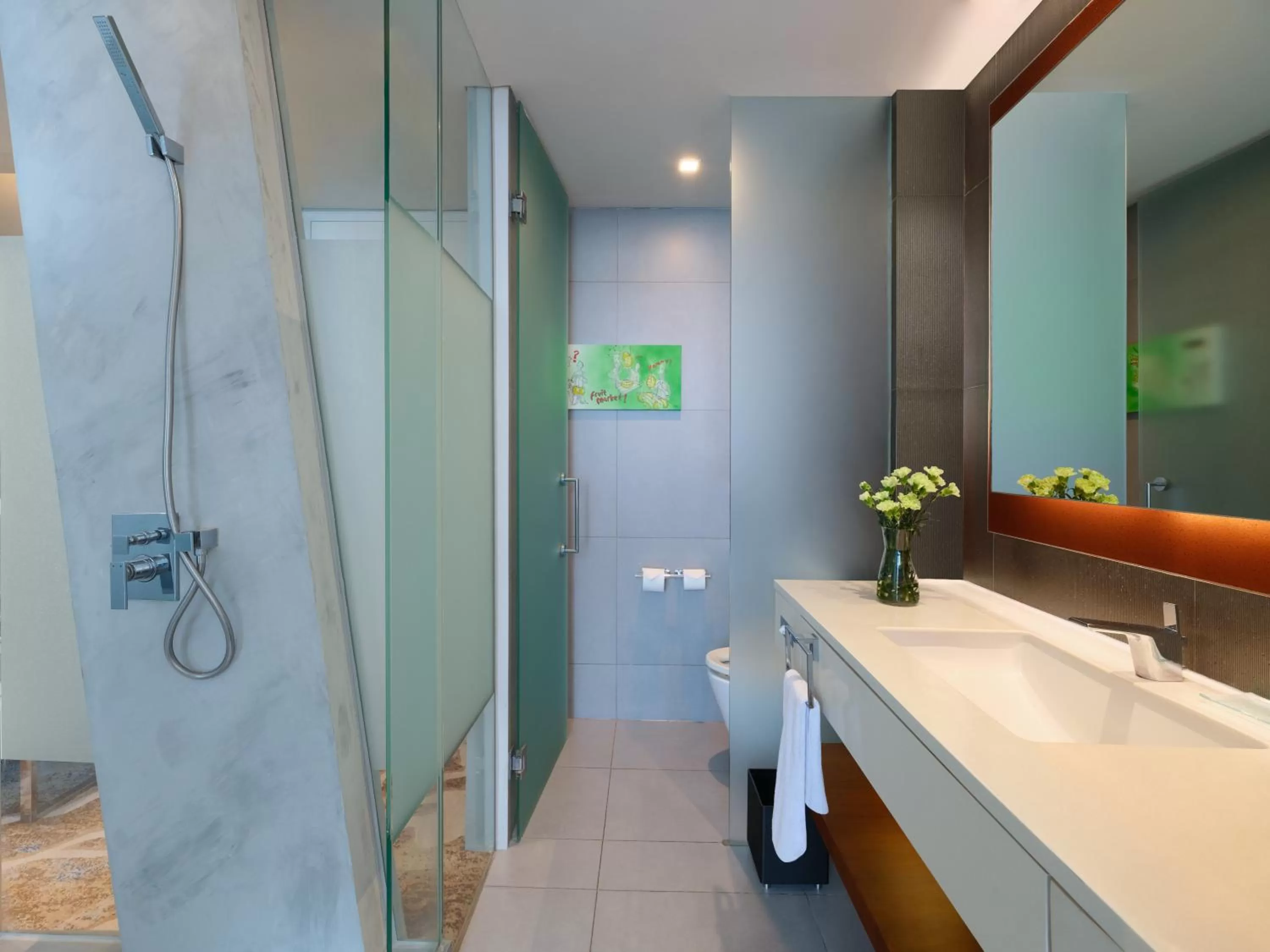 Shower in Pullman Jakarta Central Park