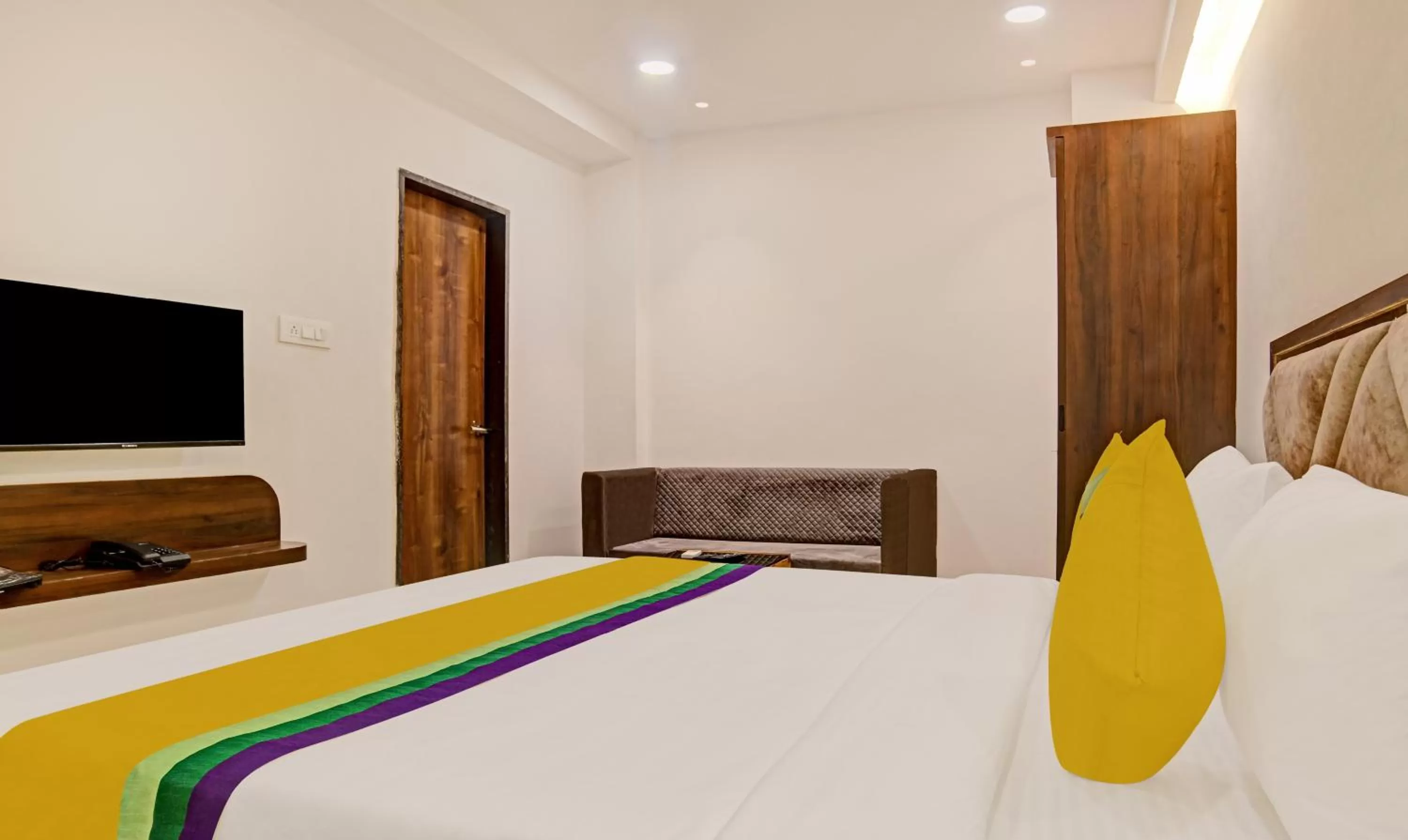 Bedroom, Bed in Itsy Hotels Phoenix