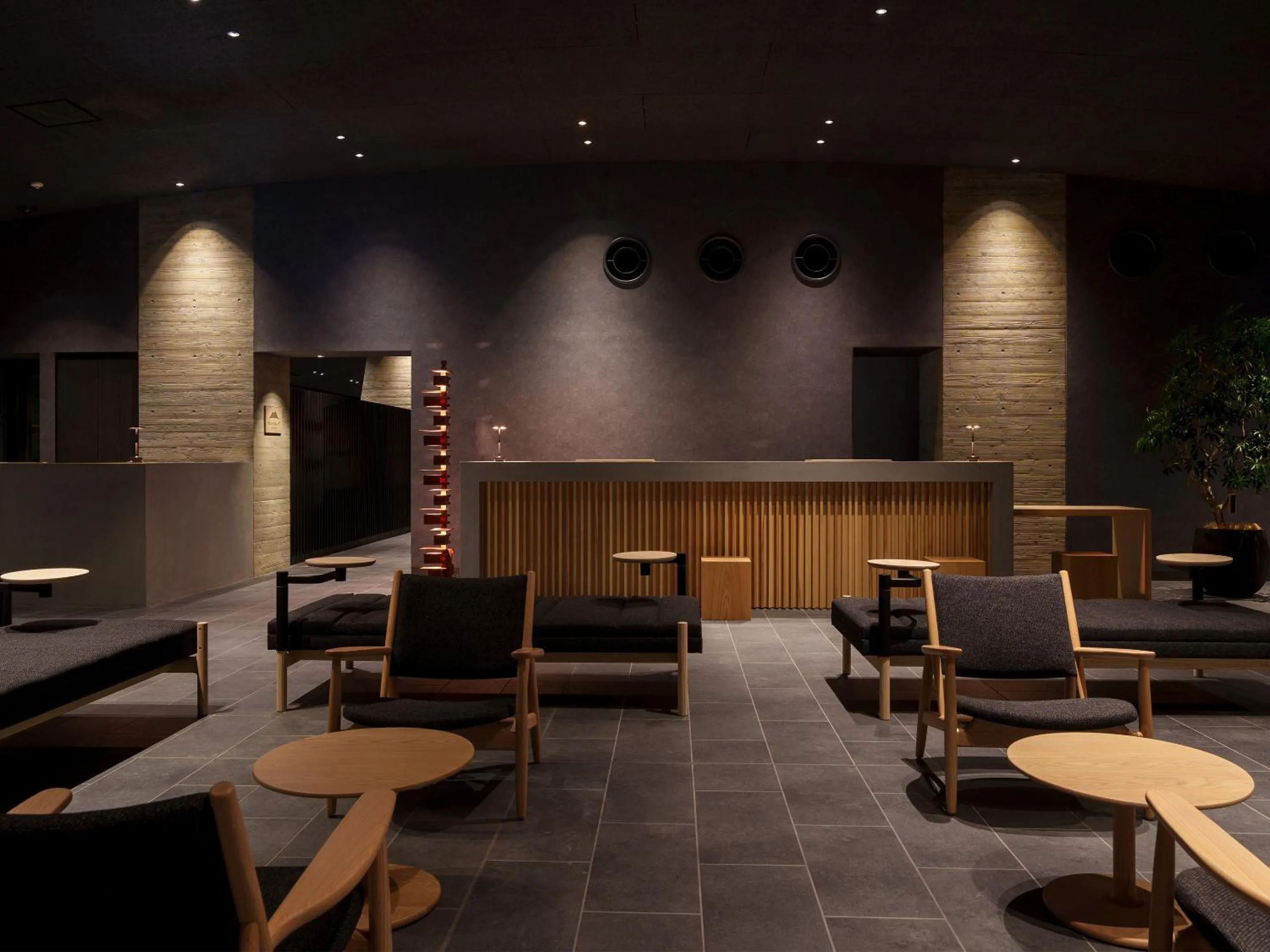 Lobby or reception in Unzen Miyazaki Ryokan