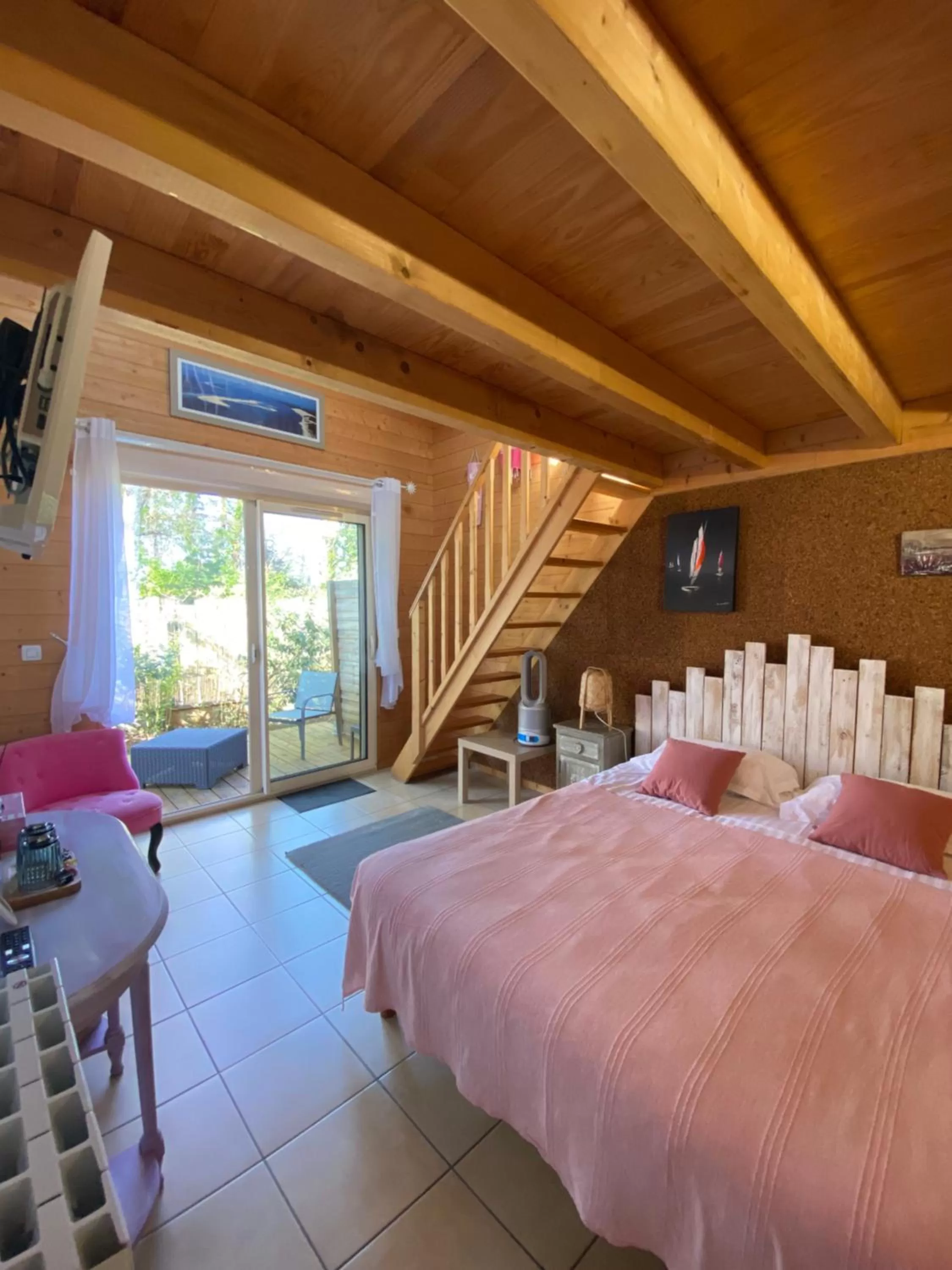 Photo of the whole room in VILLA HERBERT Chambres d'hôtes Gîte Soirée étape