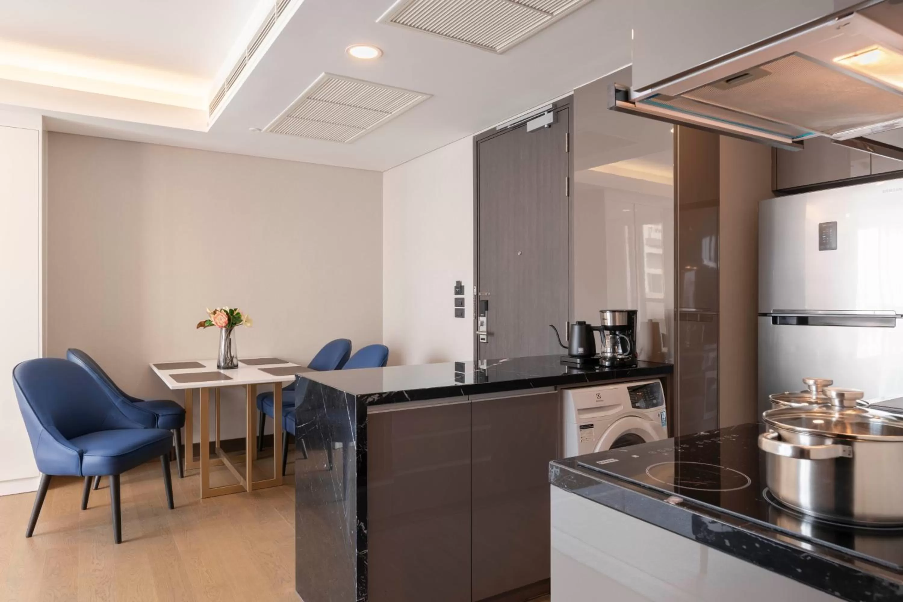 Coffee/tea facilities in Wyndham Bangkok Queen Convention Centre