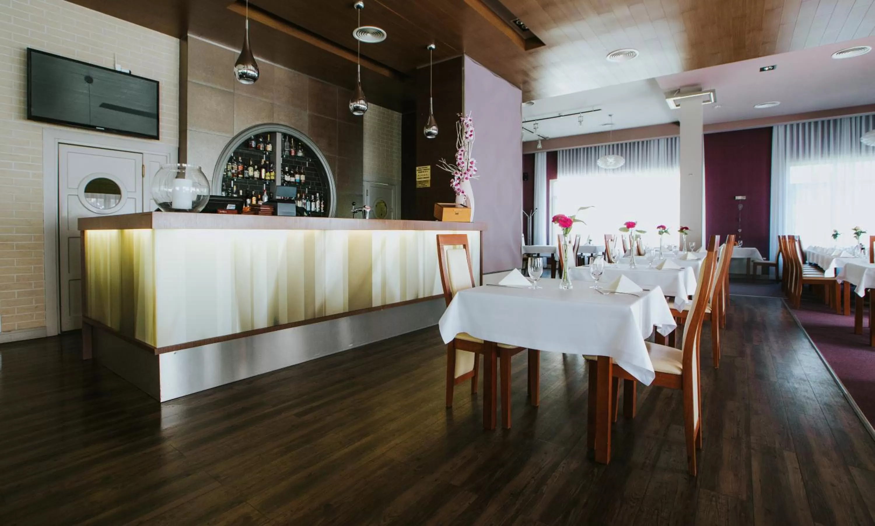 Restaurant/places to eat in Hotel Radocza Park Business & Spa