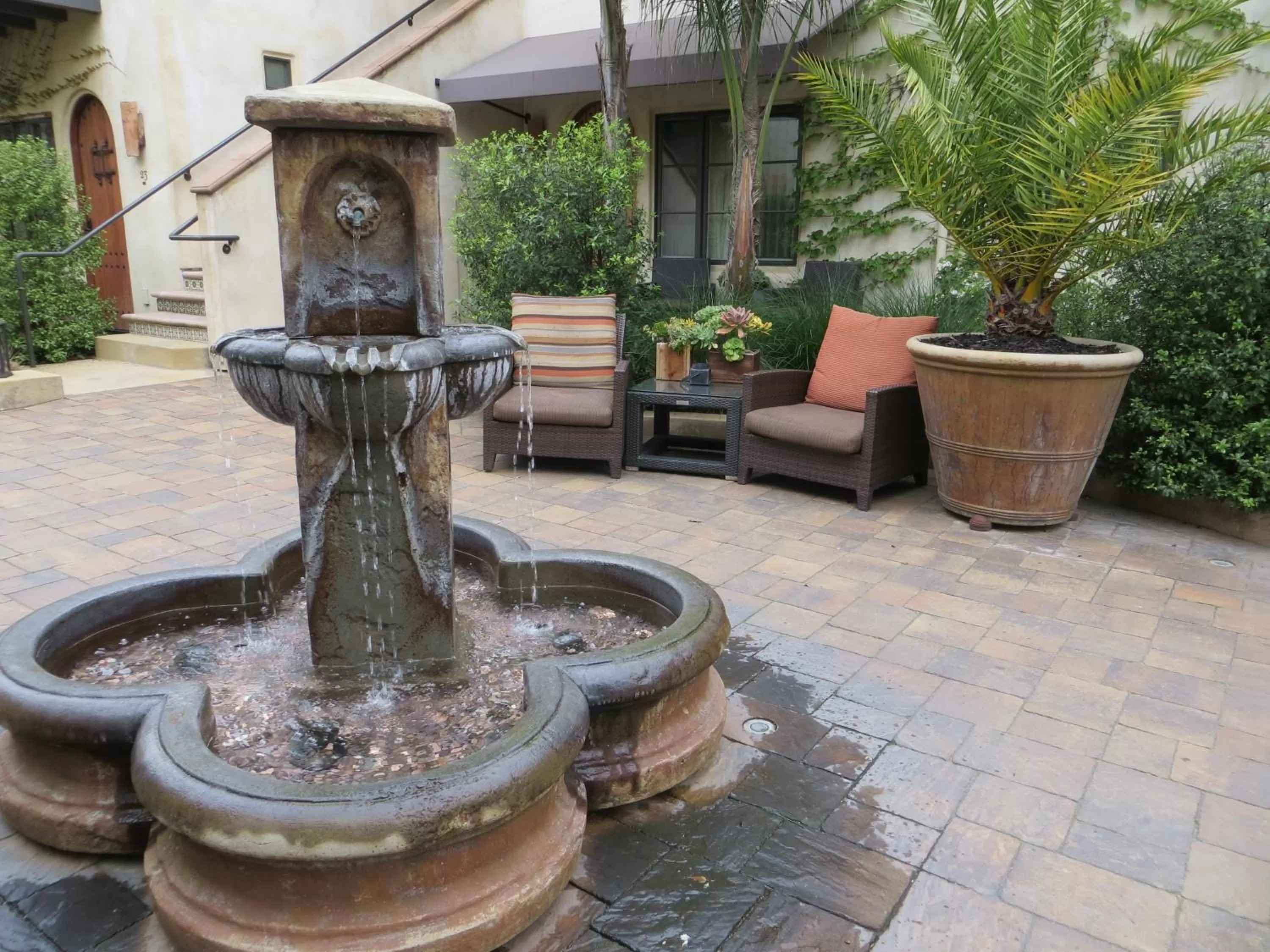 Patio in North Block Hotel