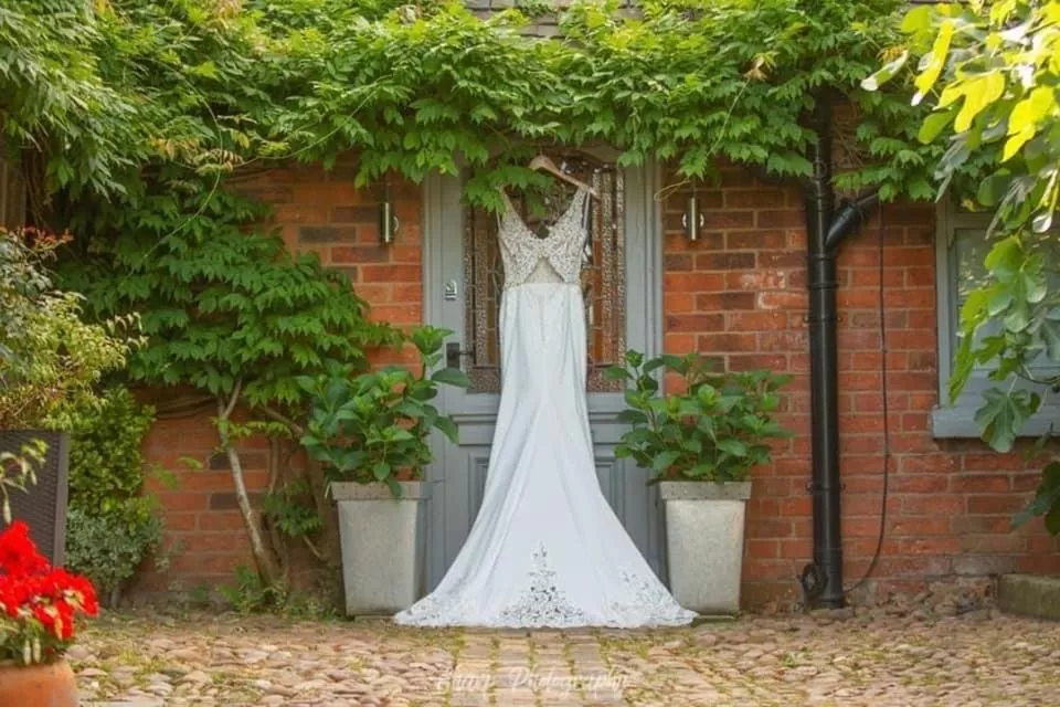 wedding in B&Bat no3