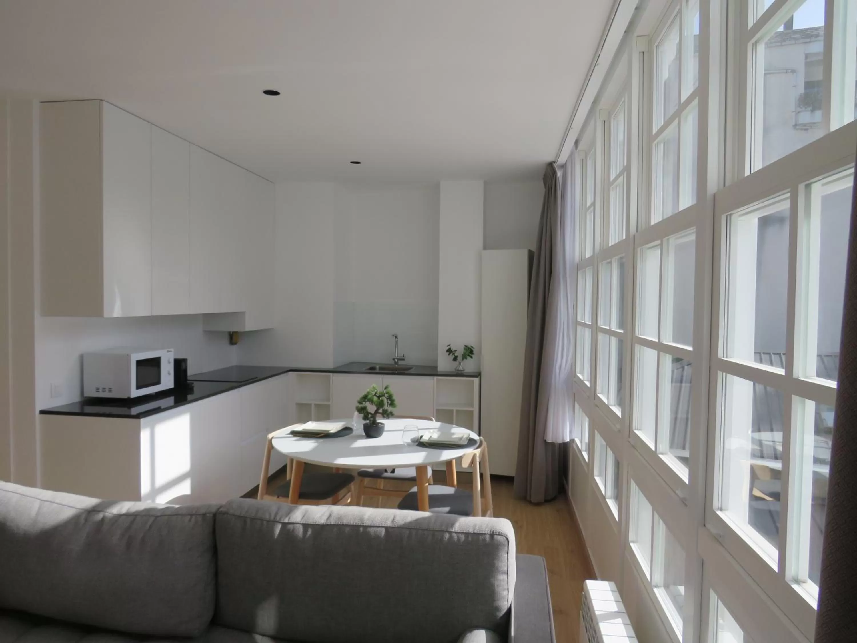 APARTAMENTOS ARMANYA 3