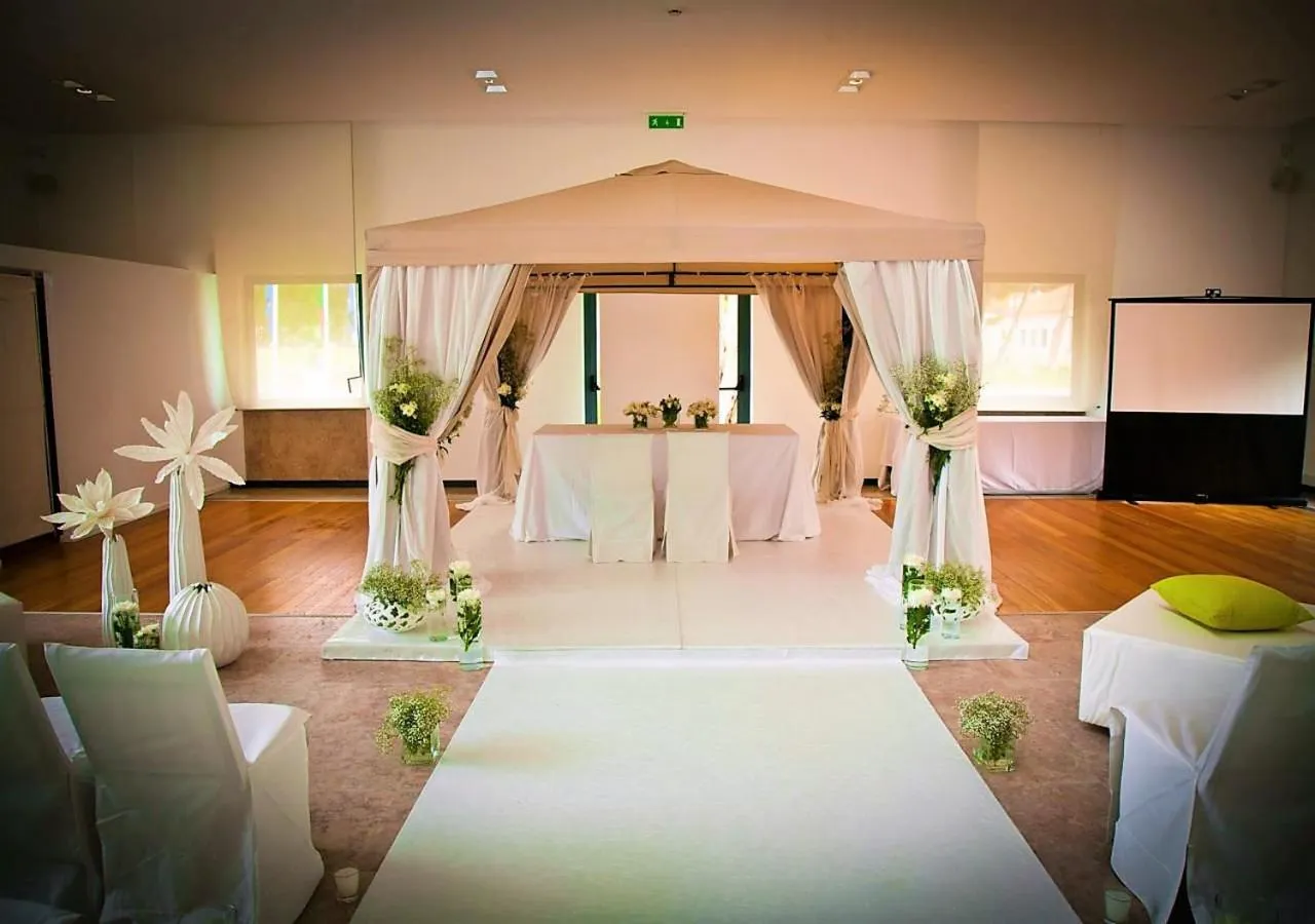Banquet/Function facilities, Bed in INATEL Caparica