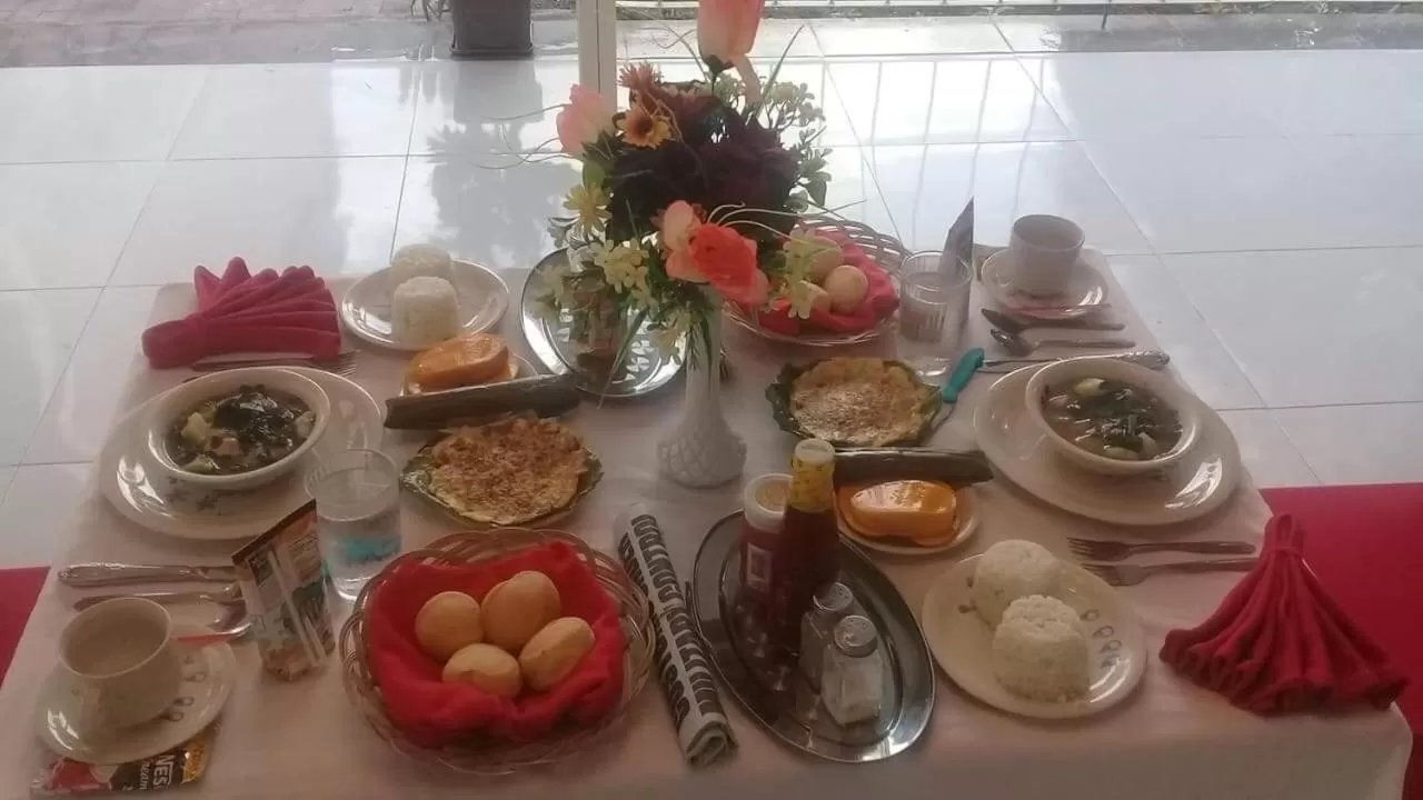 Ashley and Bill's Suites 'N Garden Hotel and Vacation Homes