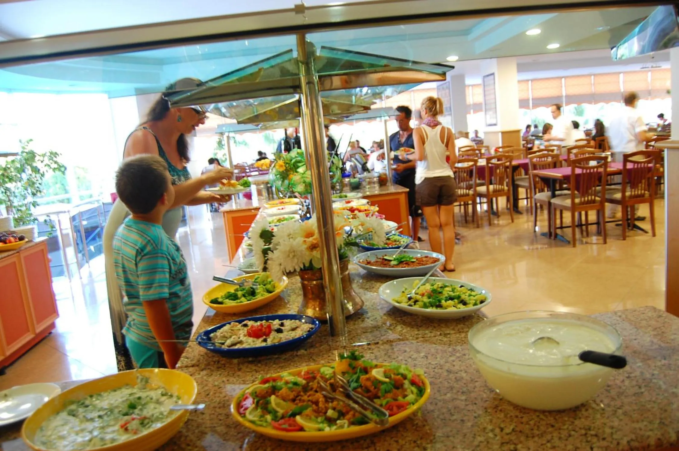 Restaurant/places to eat in Hotel Billurcu