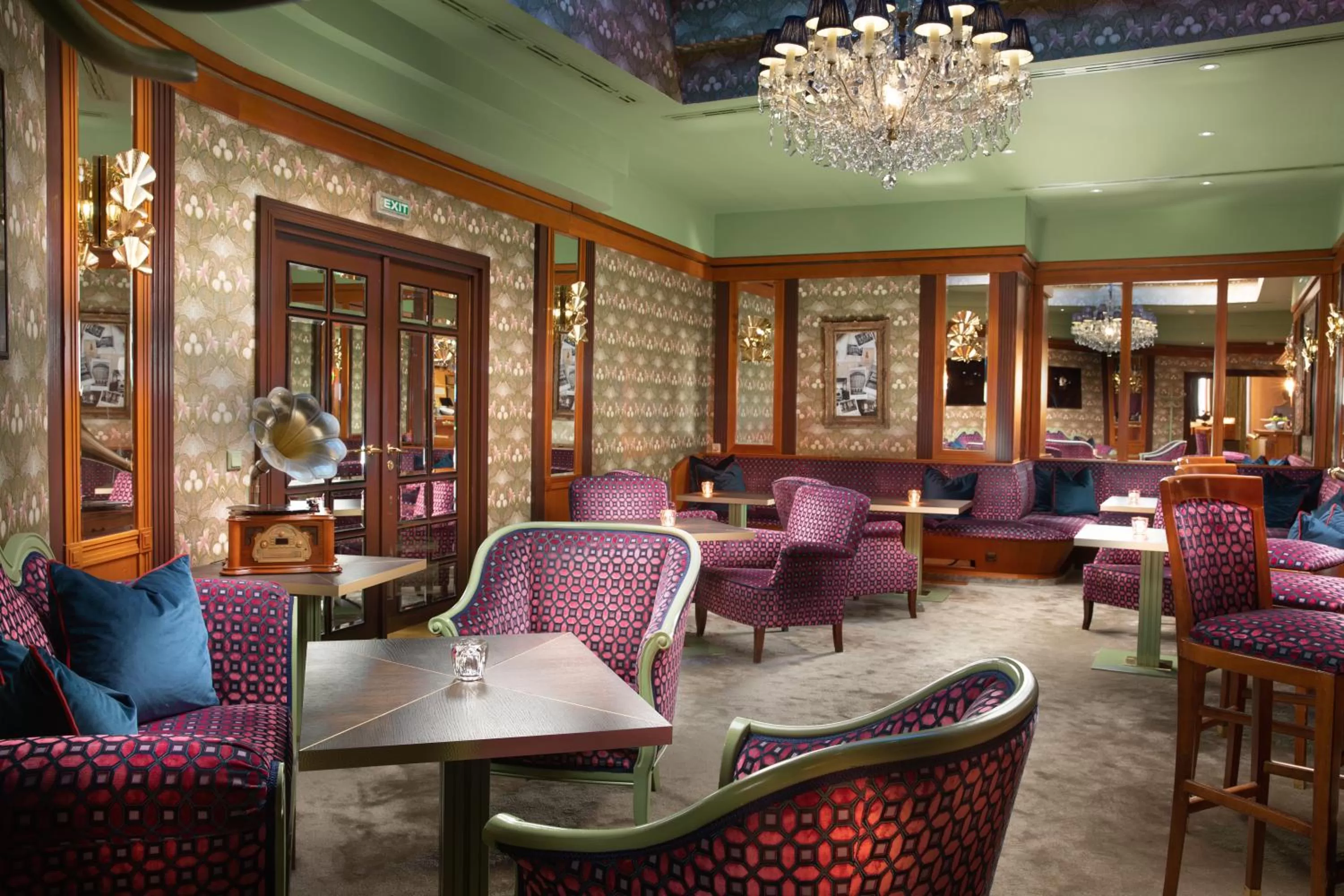 Lounge or bar in Grand Hotel Bohemia