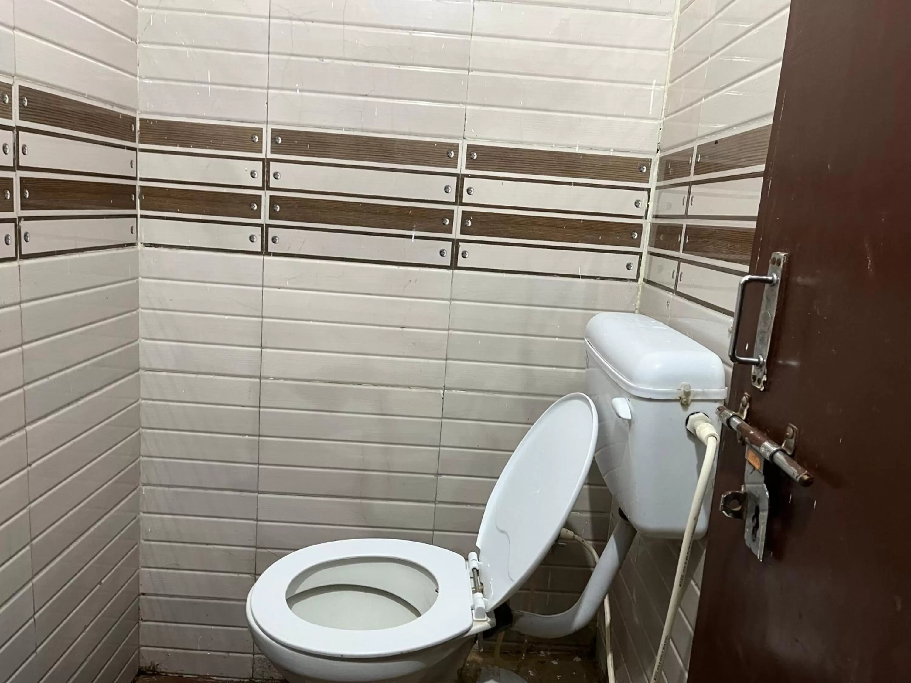 Budget Double or Twin Room in Sunrise Bed & Breakfast