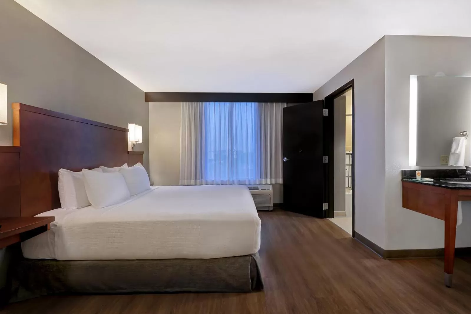 Bed in Hyatt Place San Antonio North Stone Oak