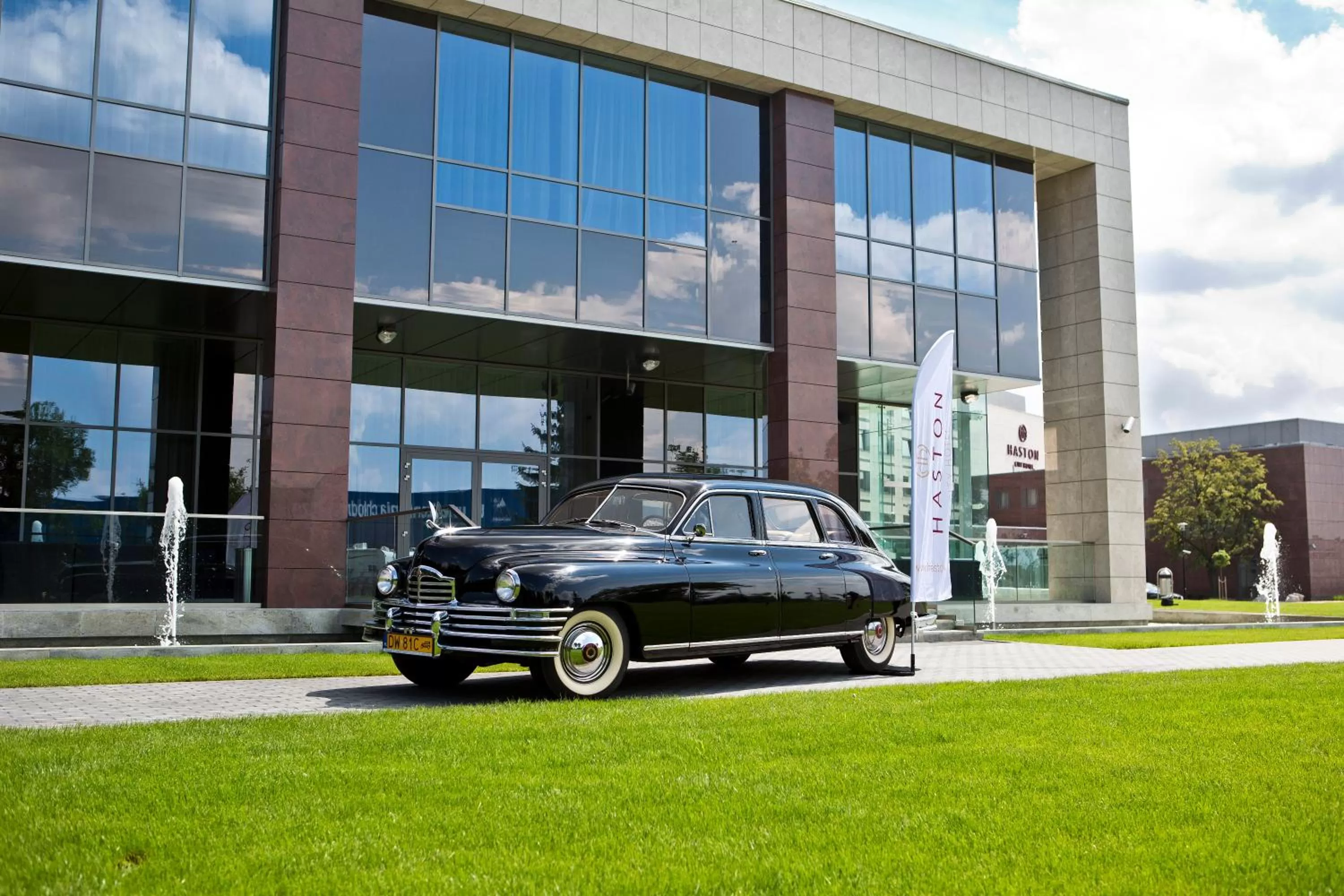 Facade/entrance in Haston City Hotel