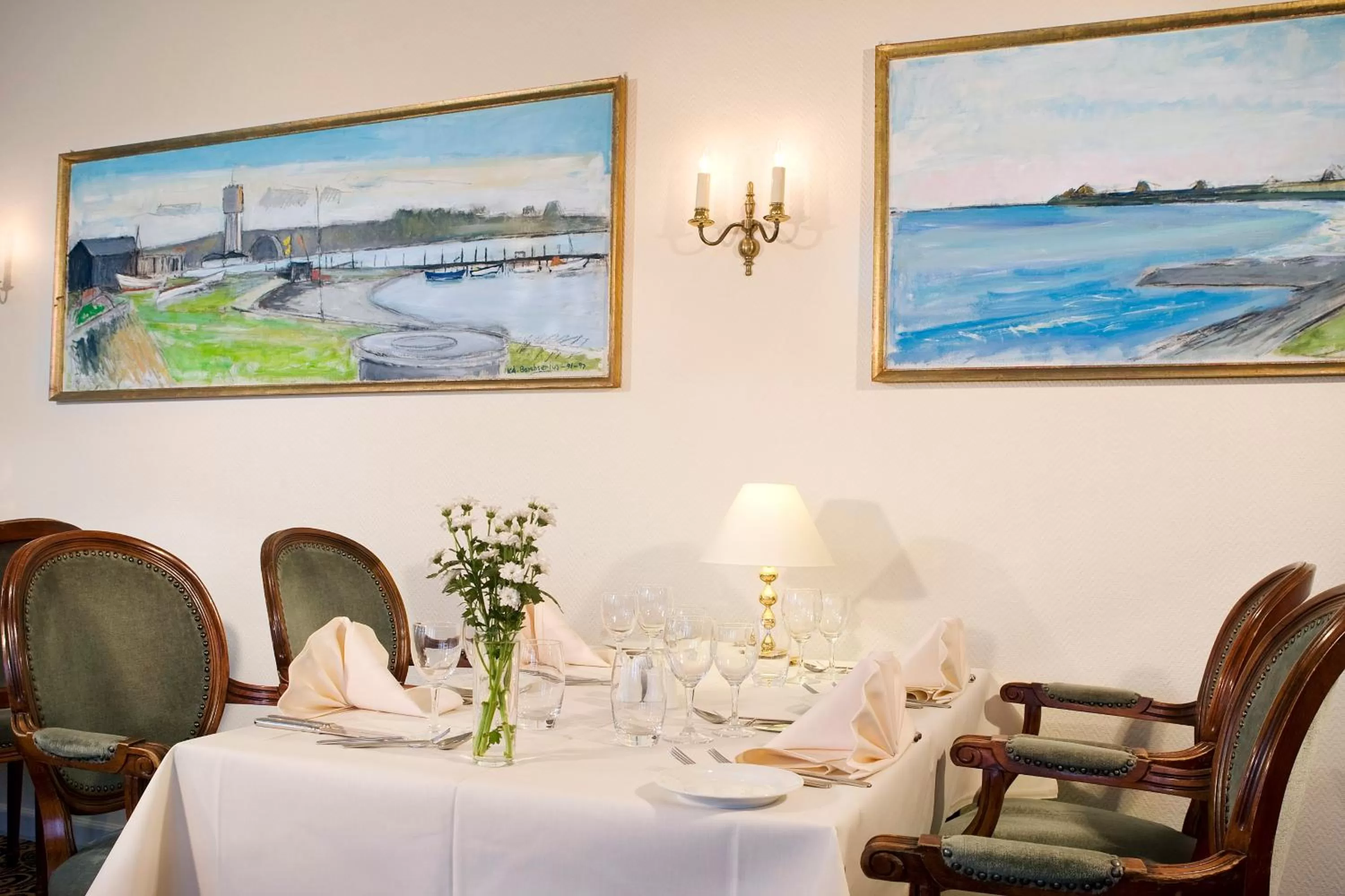 Restaurant/places to eat in Tornøes Hotel