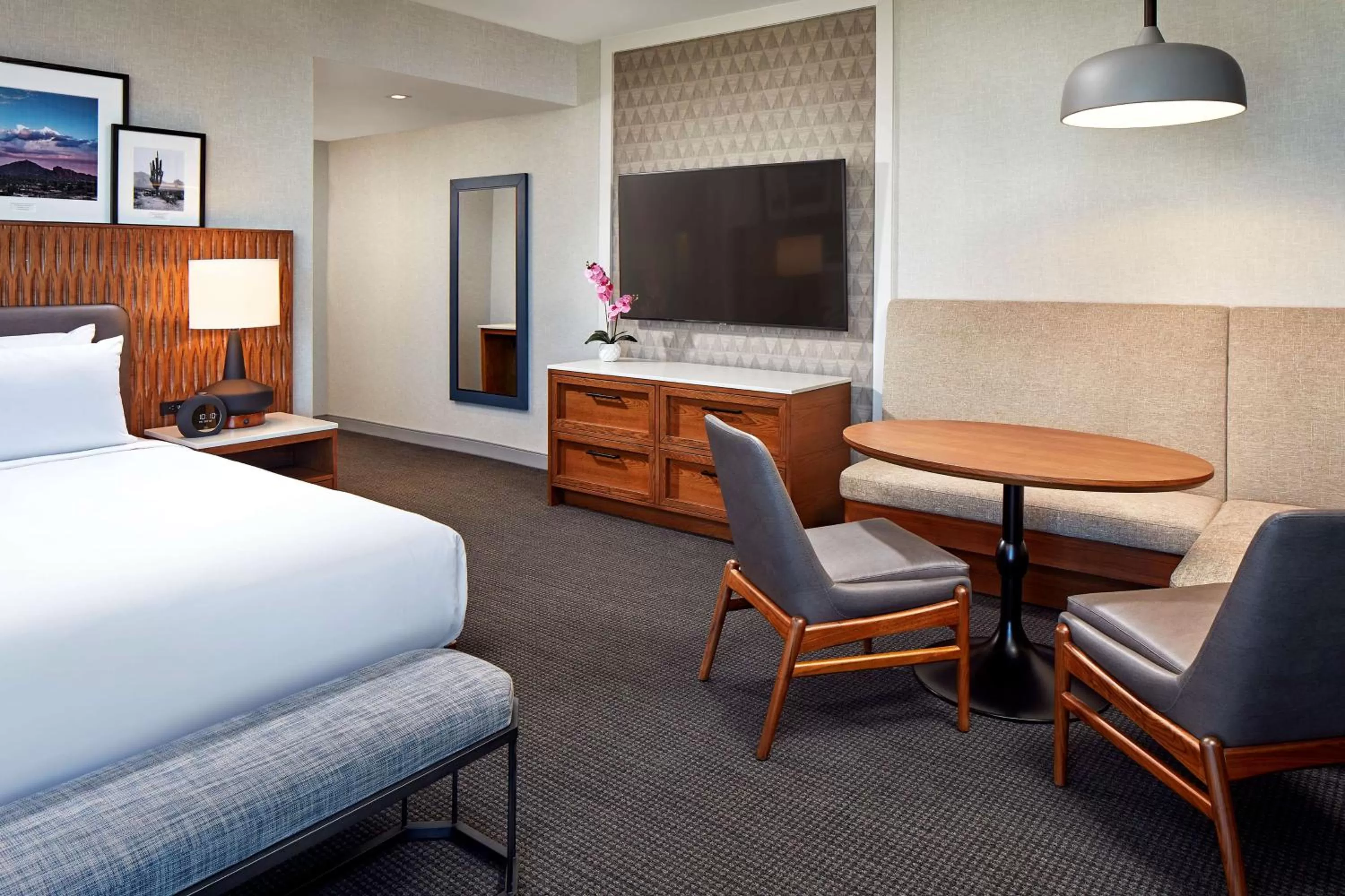 Living room, Bed in Senna House Hotel Scottsdale, Curio Collection By Hilton