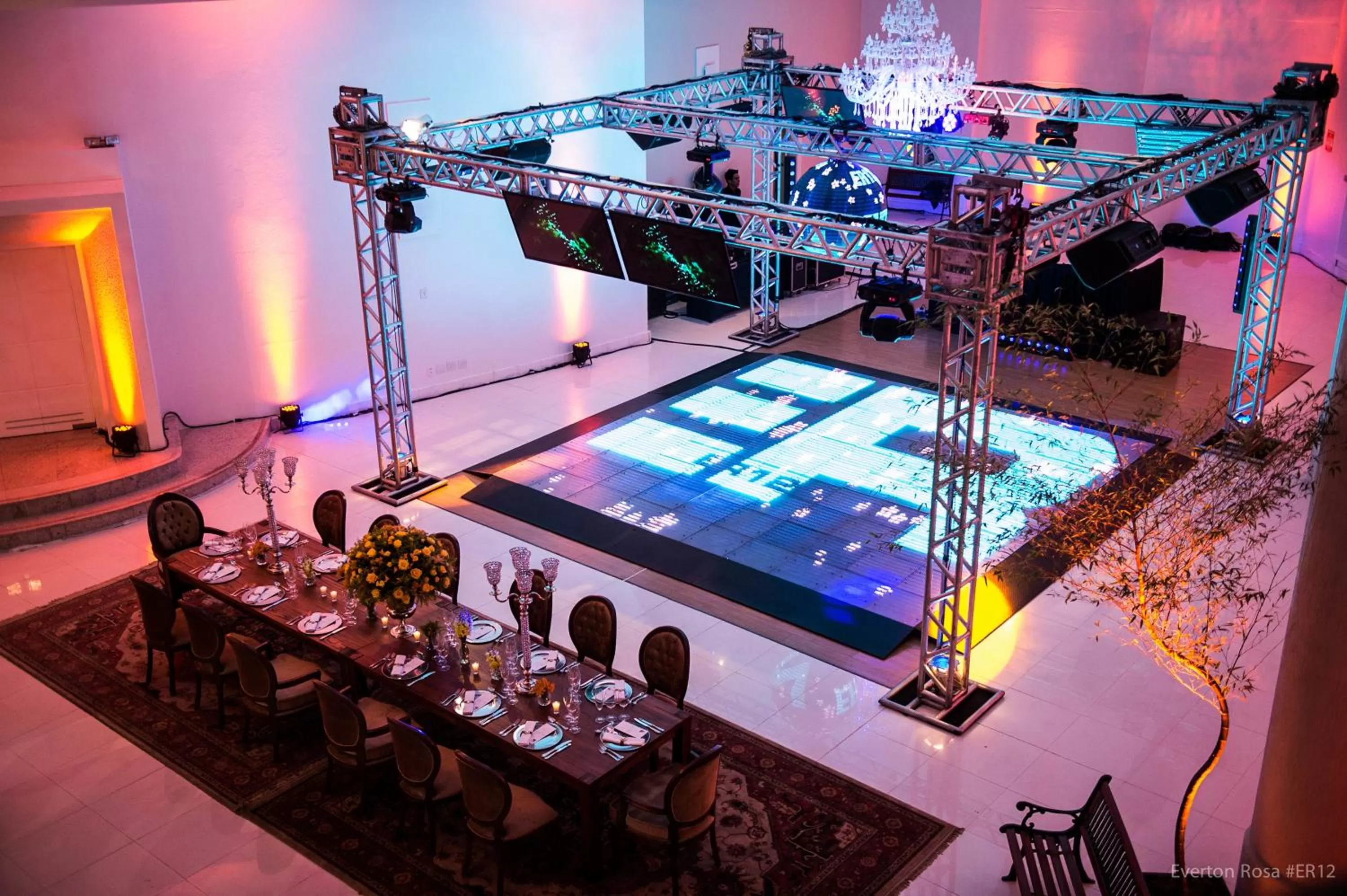 Nightclub / DJ in Swan Novo Hamburgo