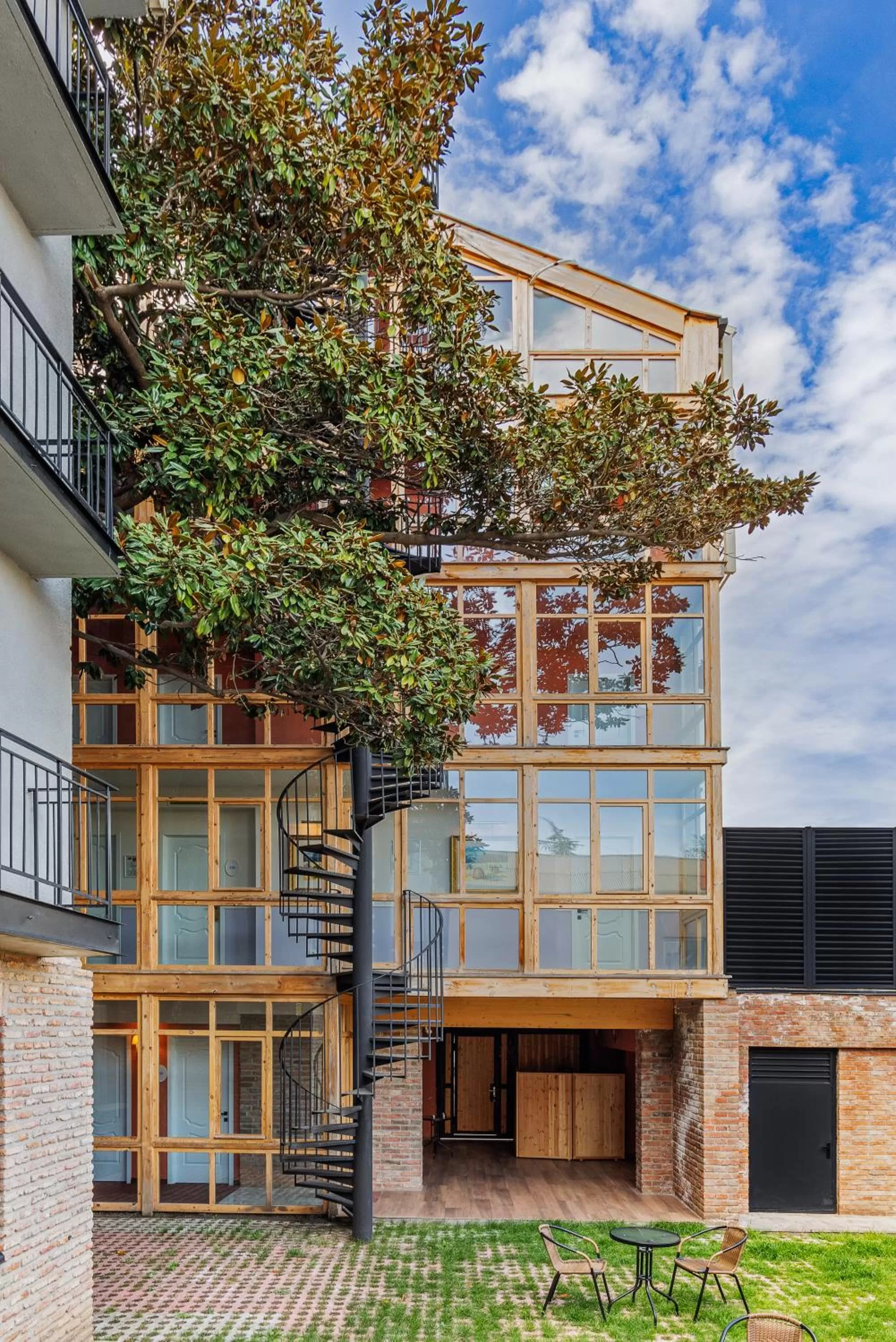 Property building in Magnolia