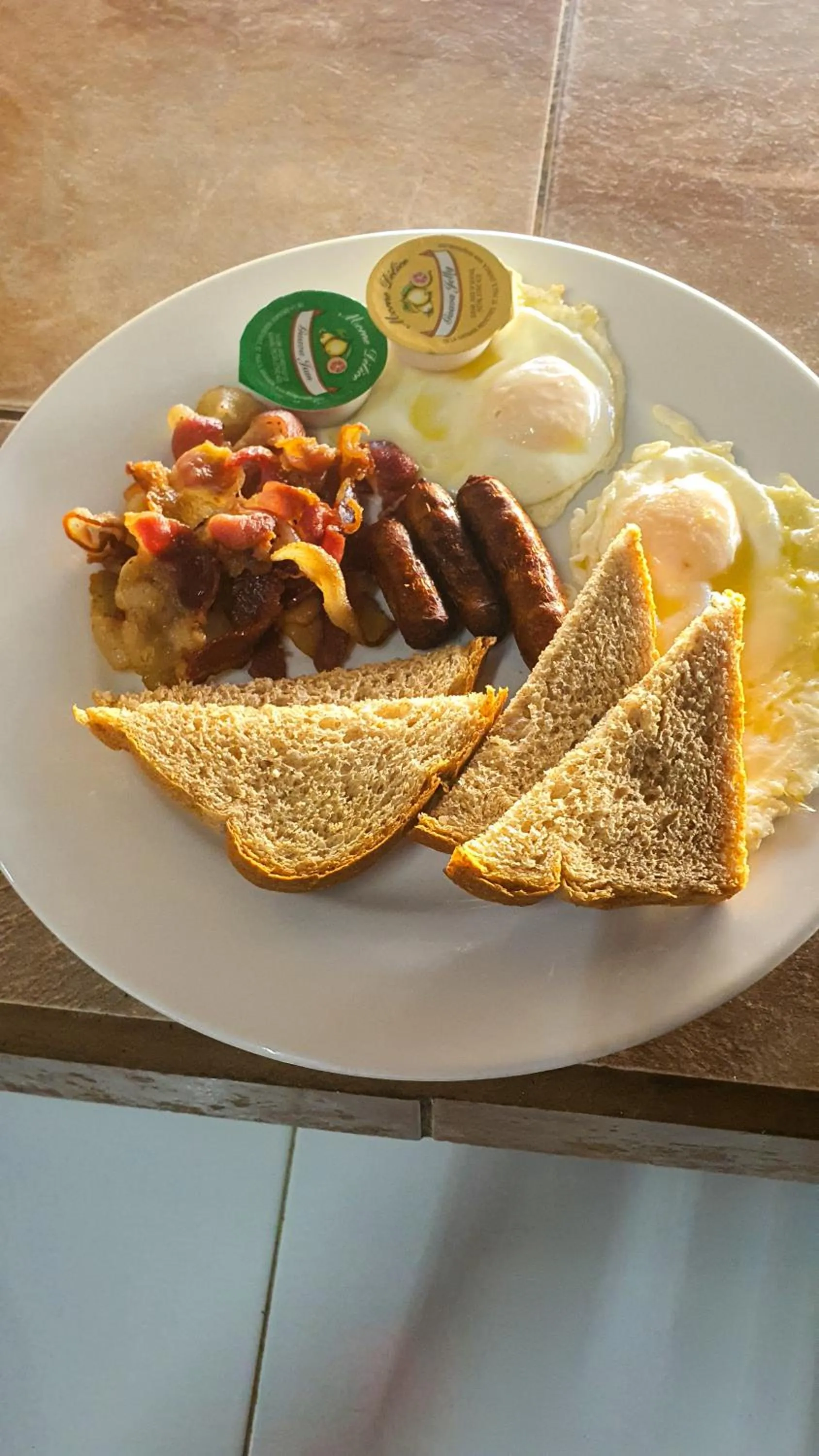 Breakfast in Grooms Beach Villa & Resort