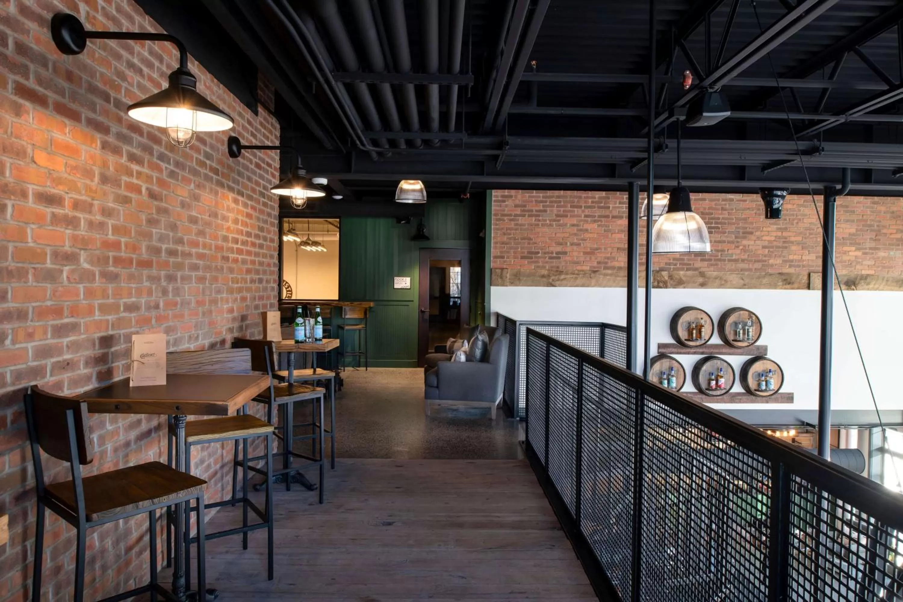 Restaurant/places to eat in Cantilever Hotel, Trademark Collection by Wyndham