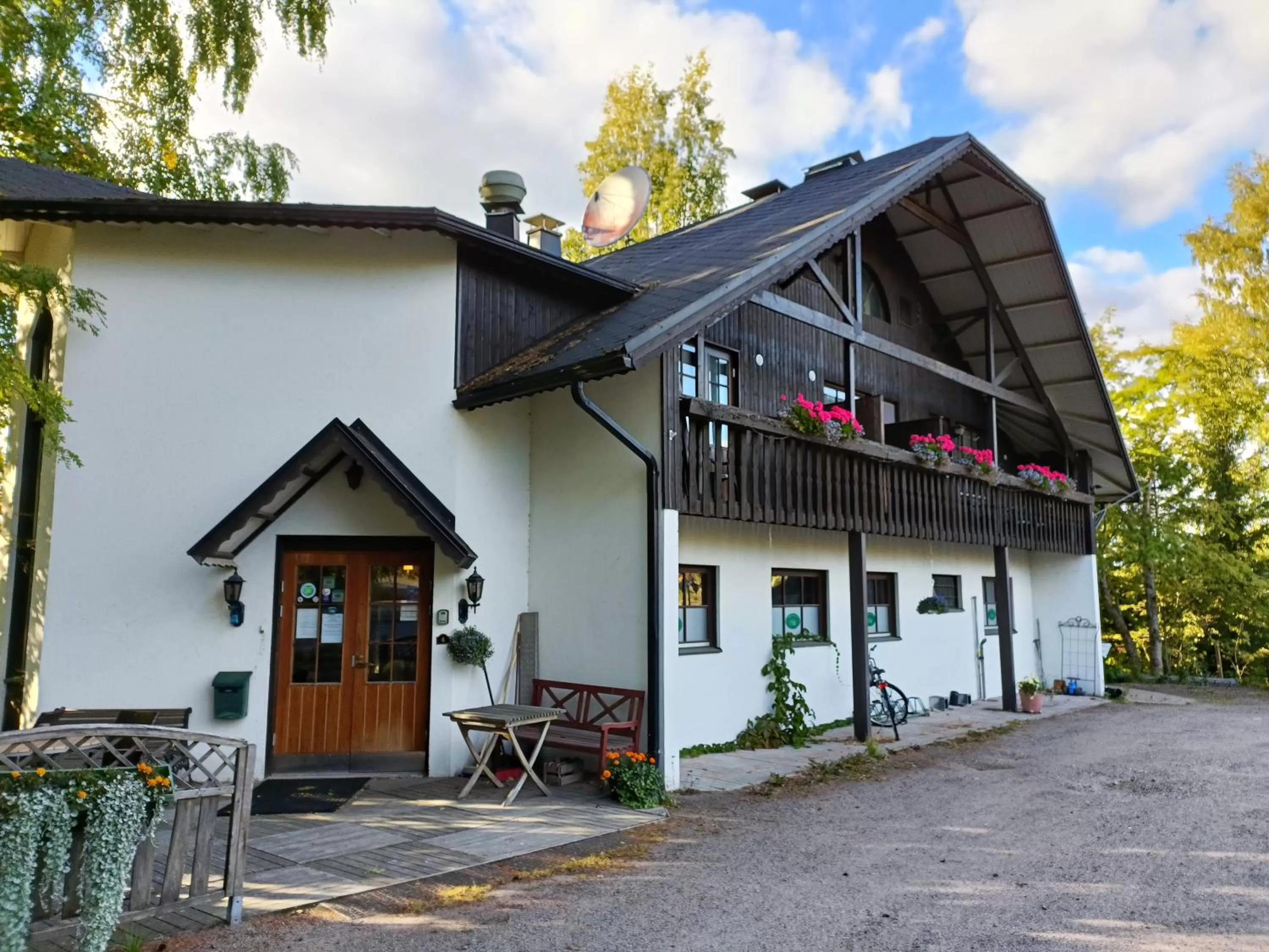 Property building in Cronin's Guesthouse Bed & Breakfast