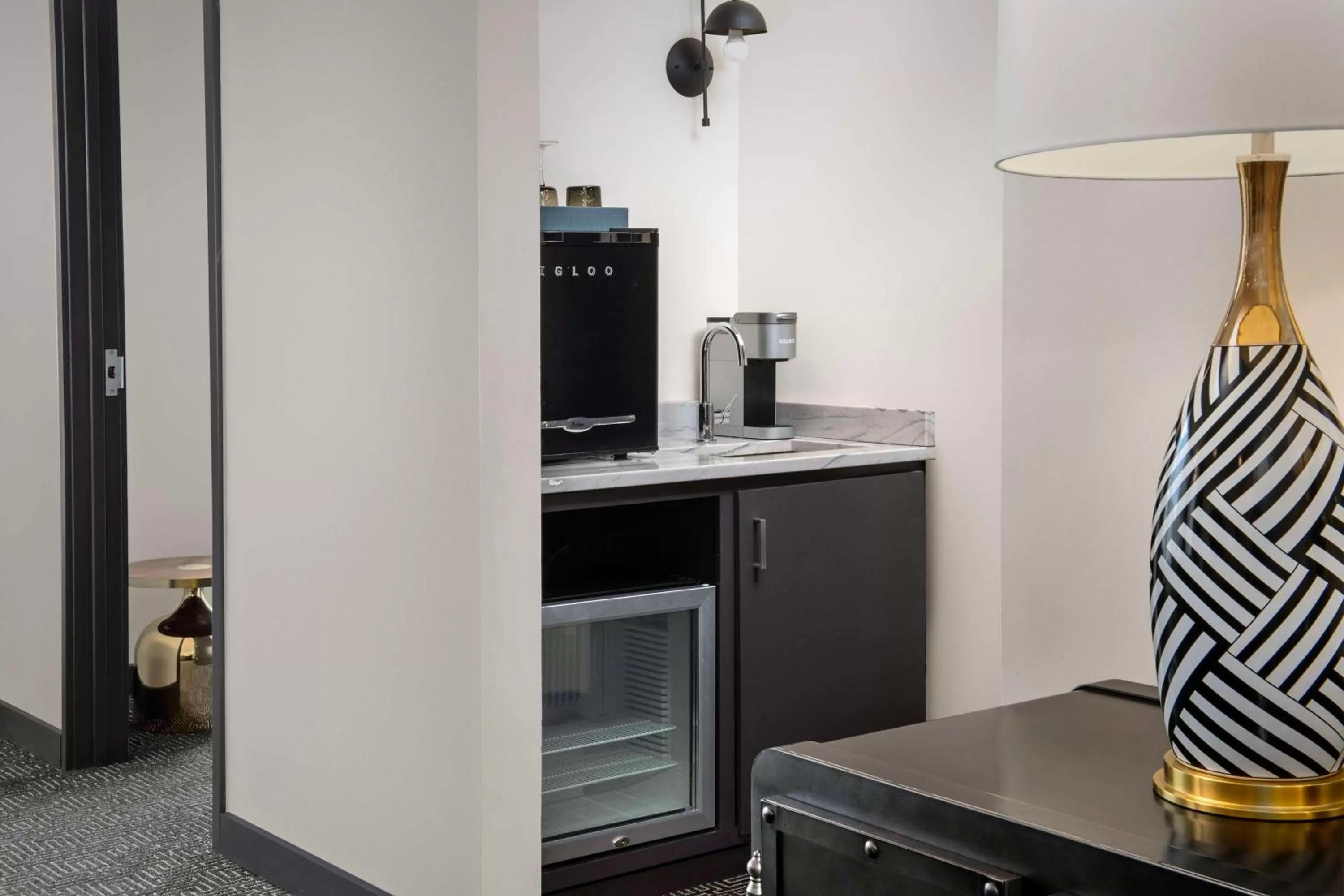 Photo of the whole room in The Troubadour Hotel New Orleans