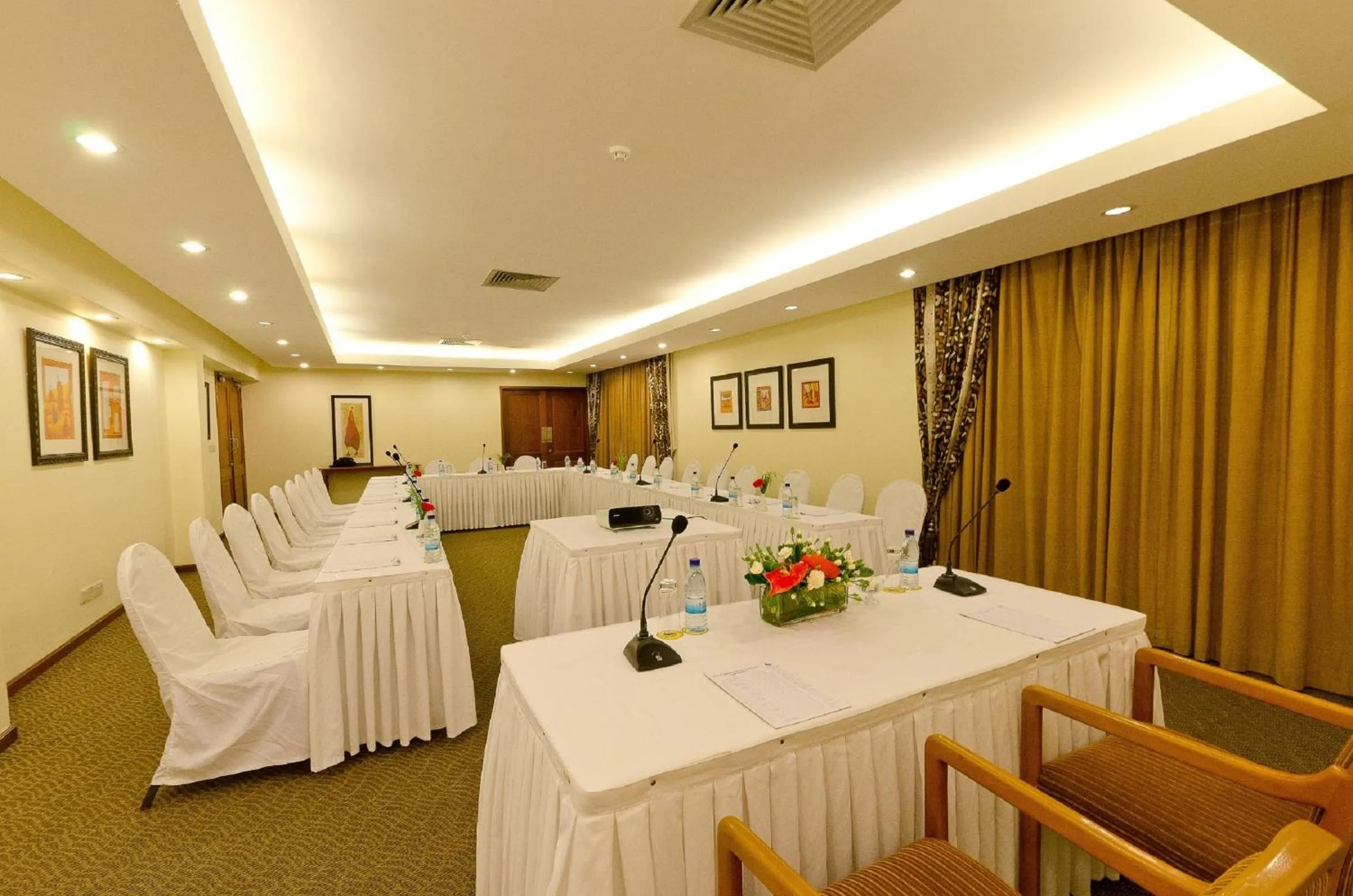Meeting/conference room in White Sands Hotel