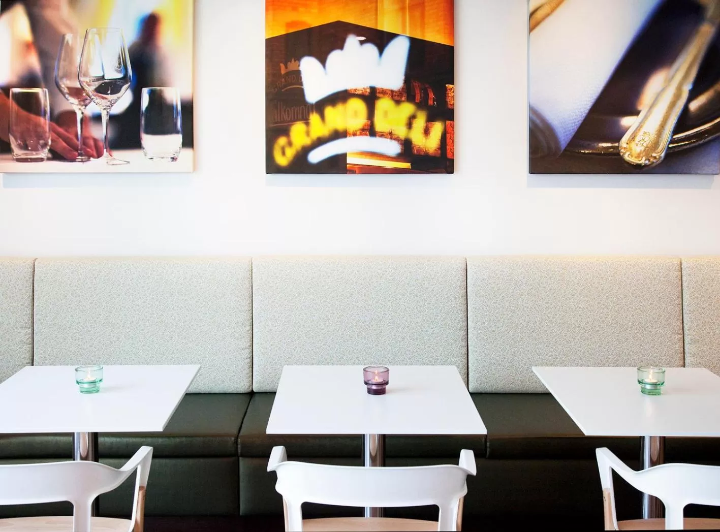 Communal lounge/ TV room in Finn Apartments