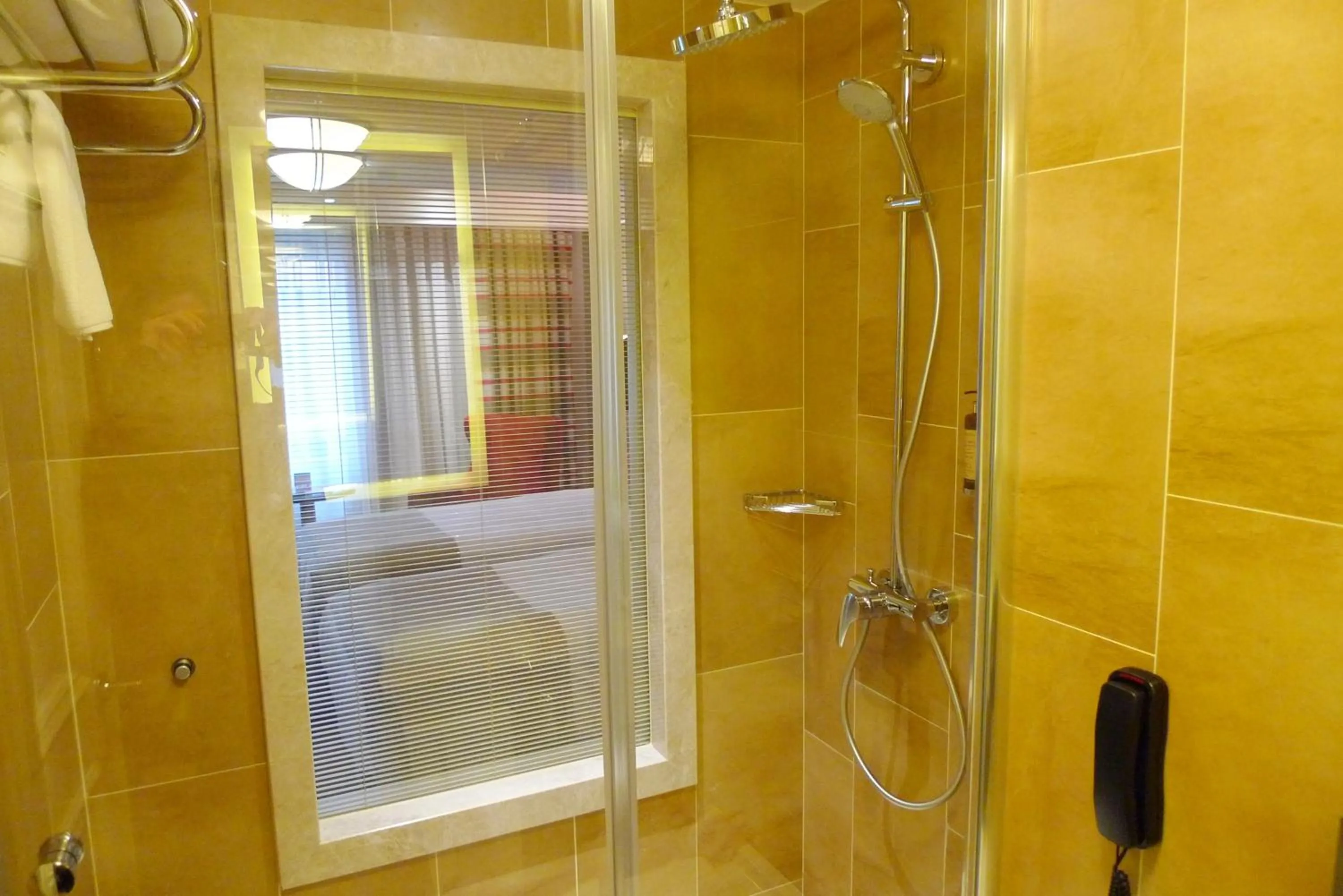 Bathroom in Titanic Comfort Sisli