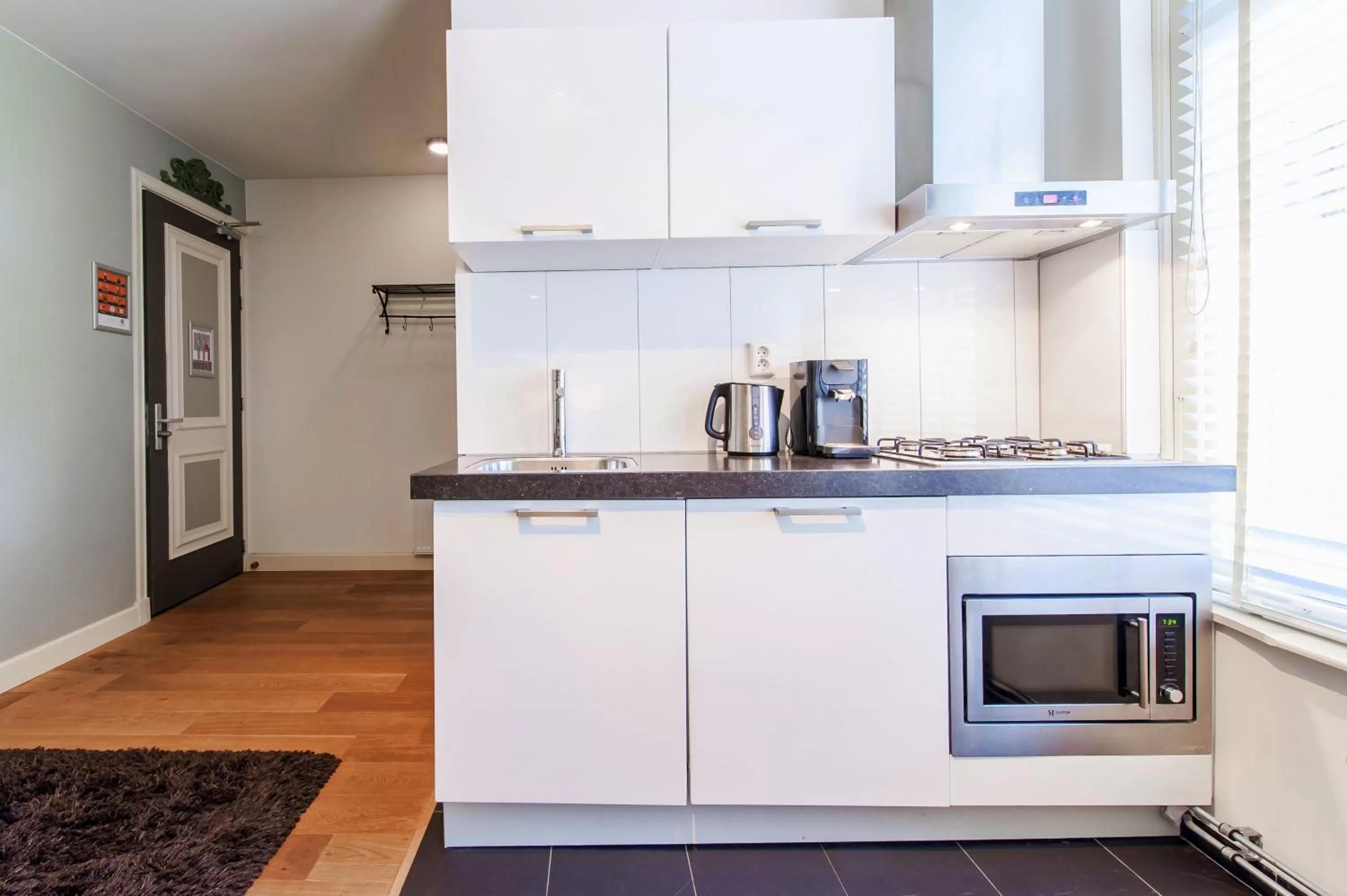 One Bedroom Apartment - Double Bed in Plantage Hortus Apartments